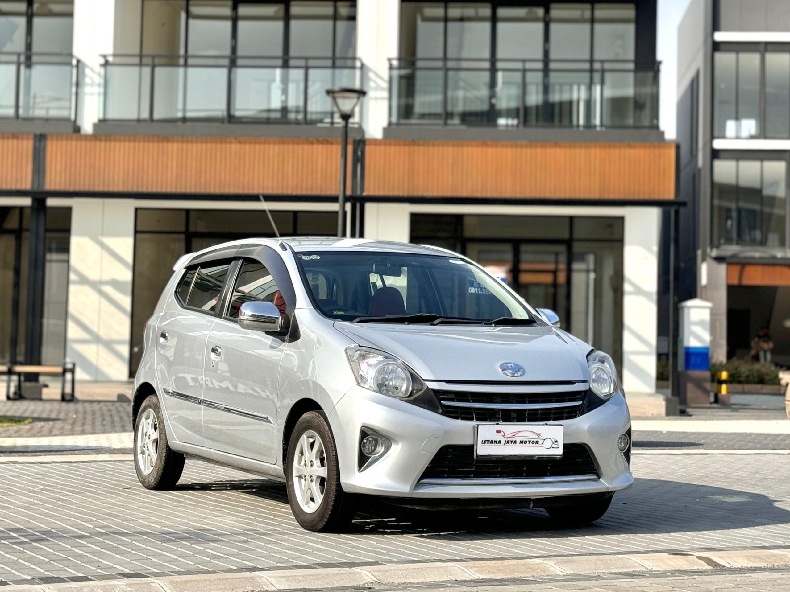 Toyota Agya 1.0 G MT Silver - Gambar 6