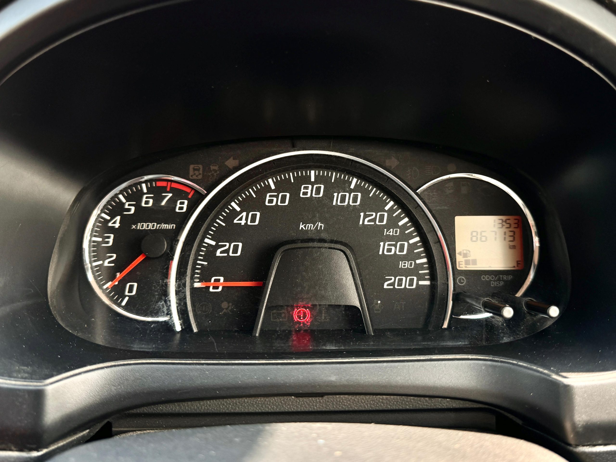 Toyota Agya 1.0 G MT Silver - Gambar 8