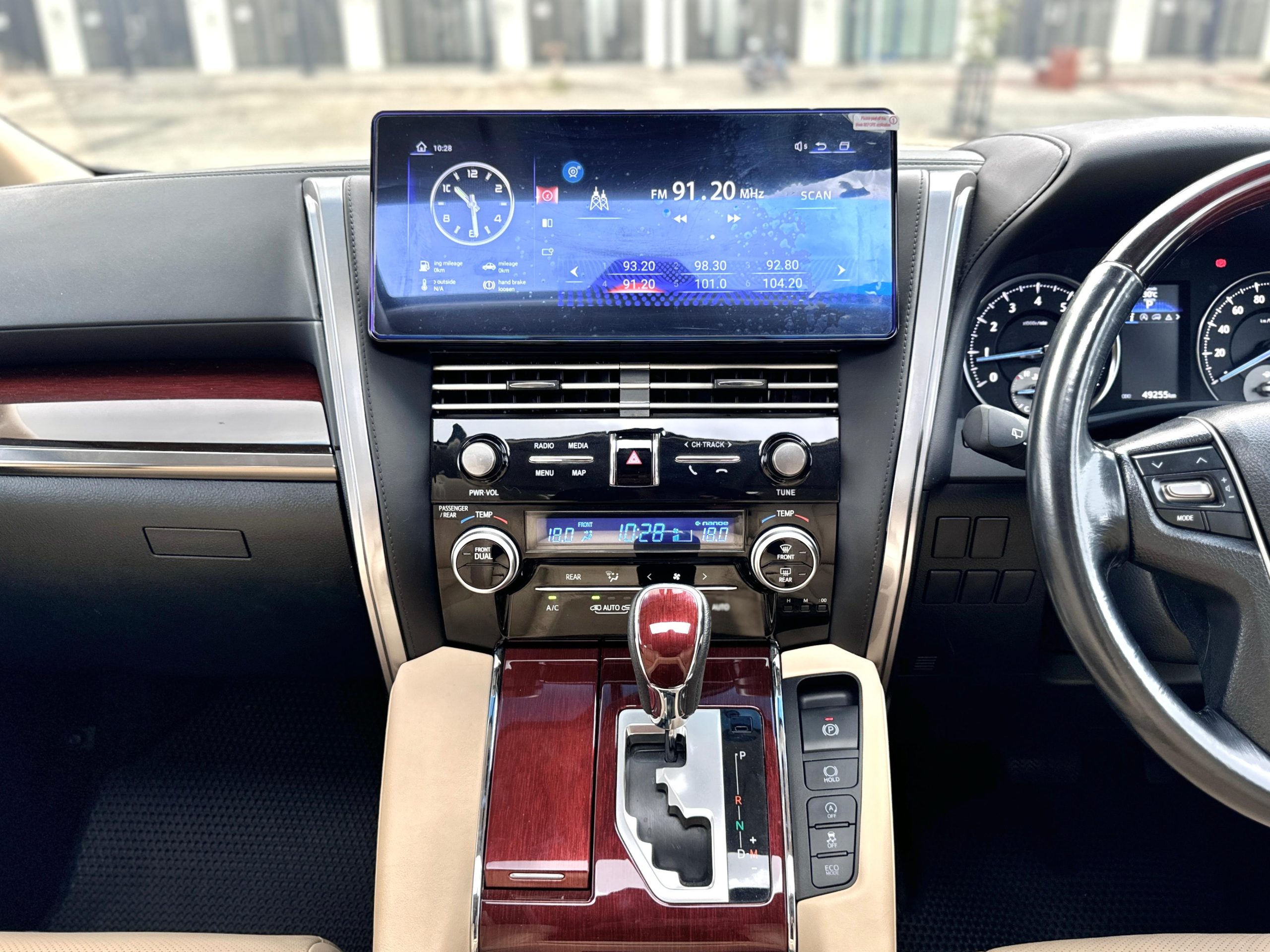 TOYOTA ALPHARD 2.5 G ATPM HITAM - Gambar 11