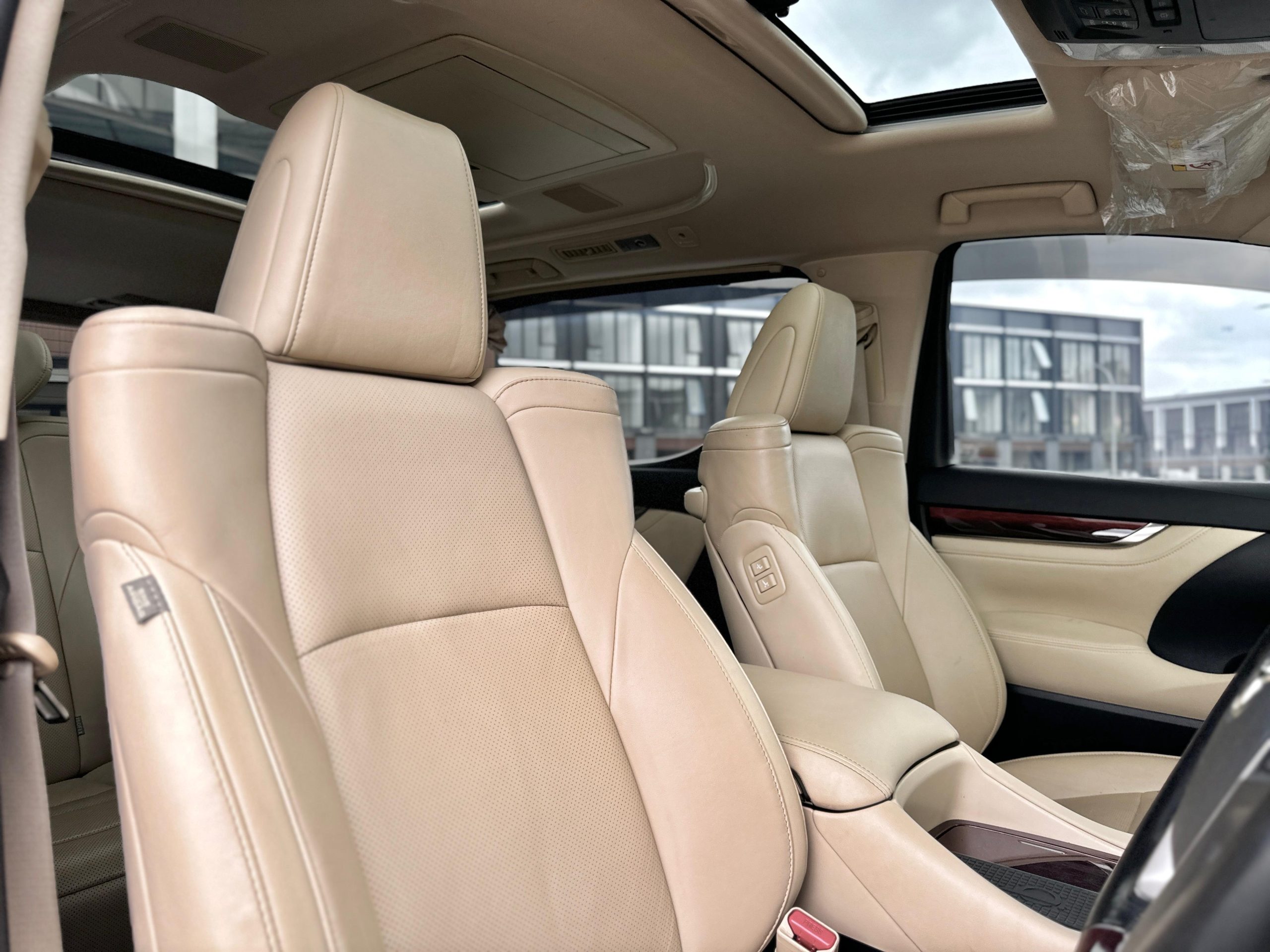 TOYOTA ALPHARD 2.5 G ATPM HITAM - Gambar 21