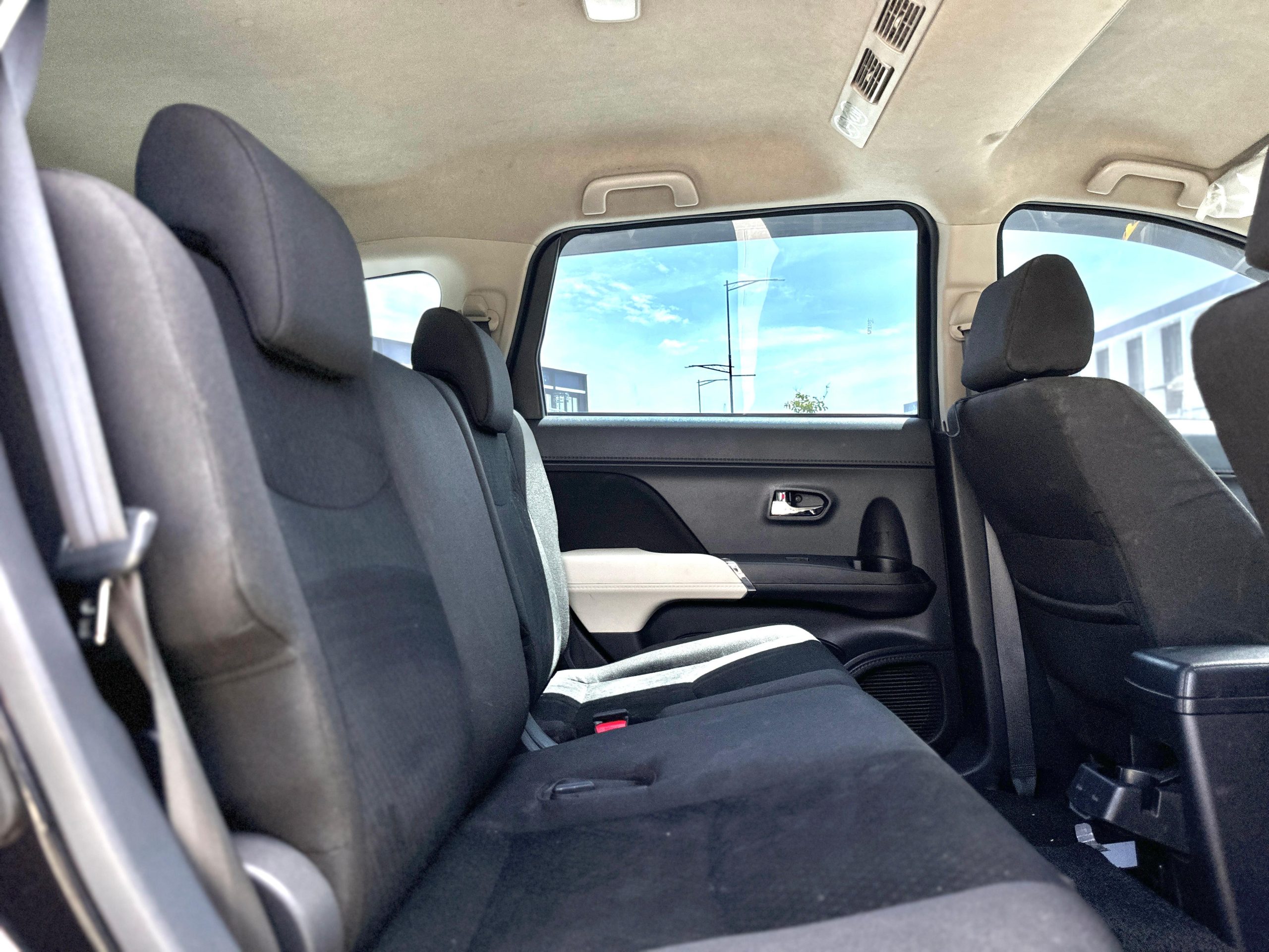 DAIHATSU TERIOS R AT HITAM - Gambar 12