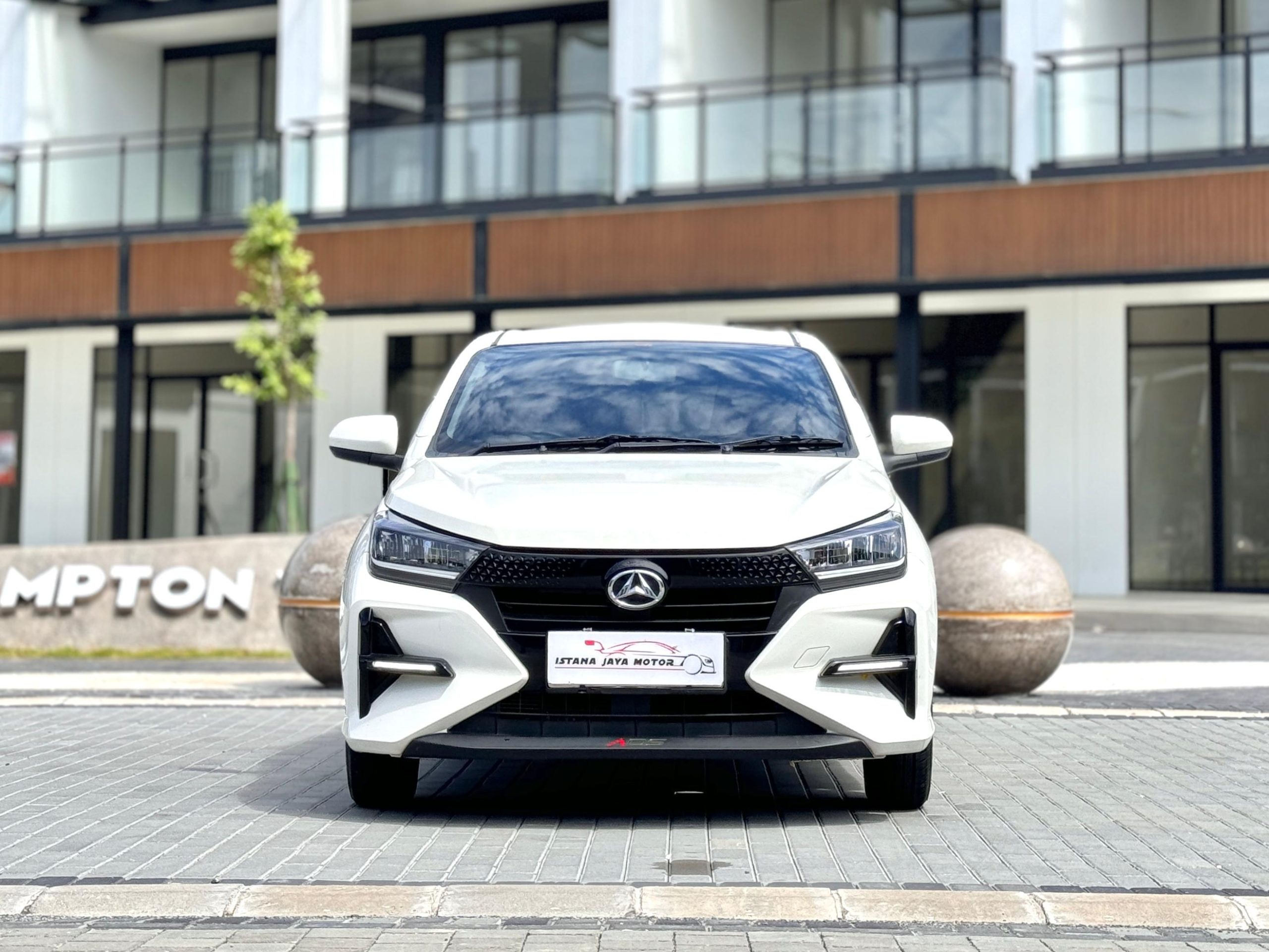 DAIHATSU ALYA 1.2 R MT ADS PUTIH