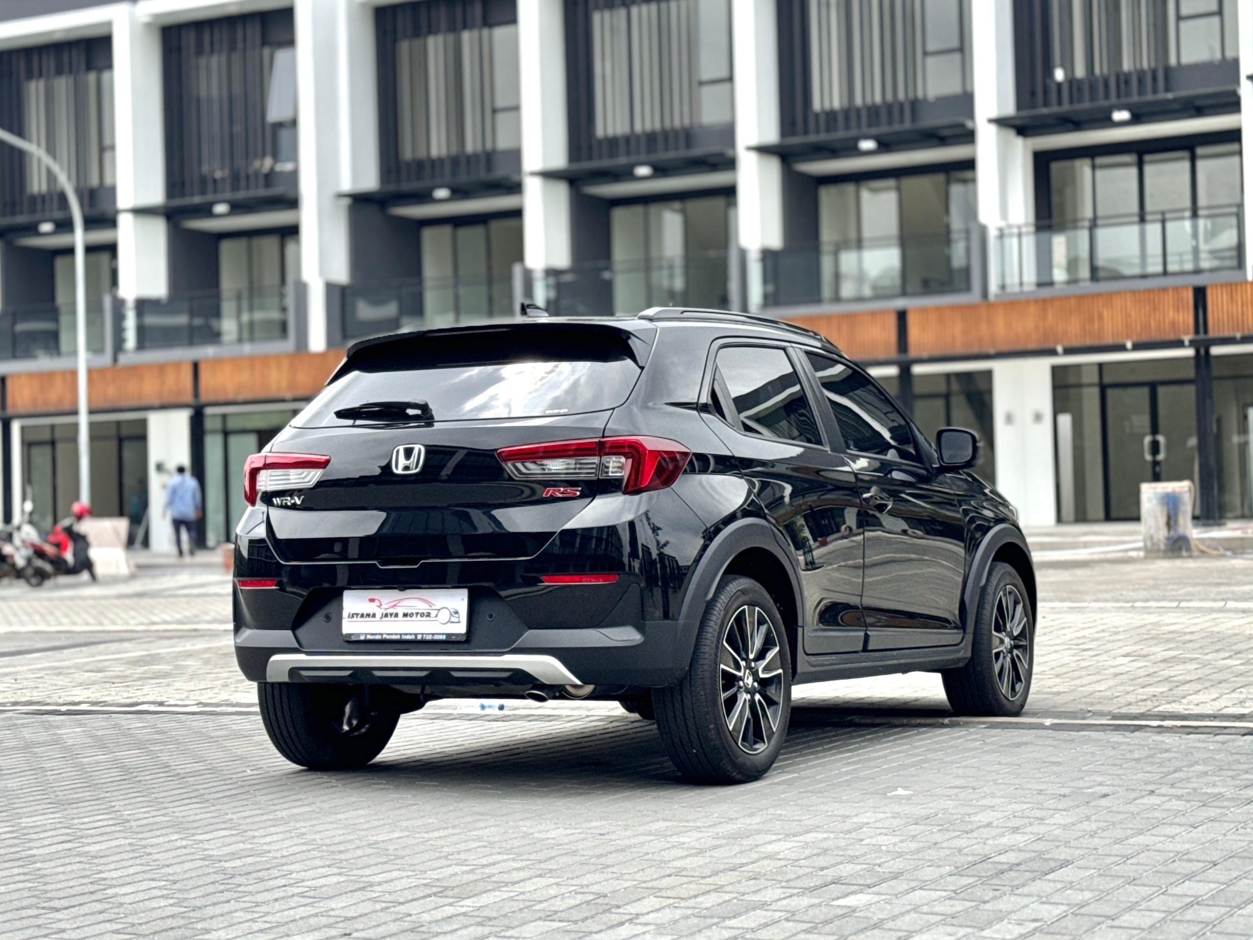 Honda Wrv Sensing Hitam - Gambar 2