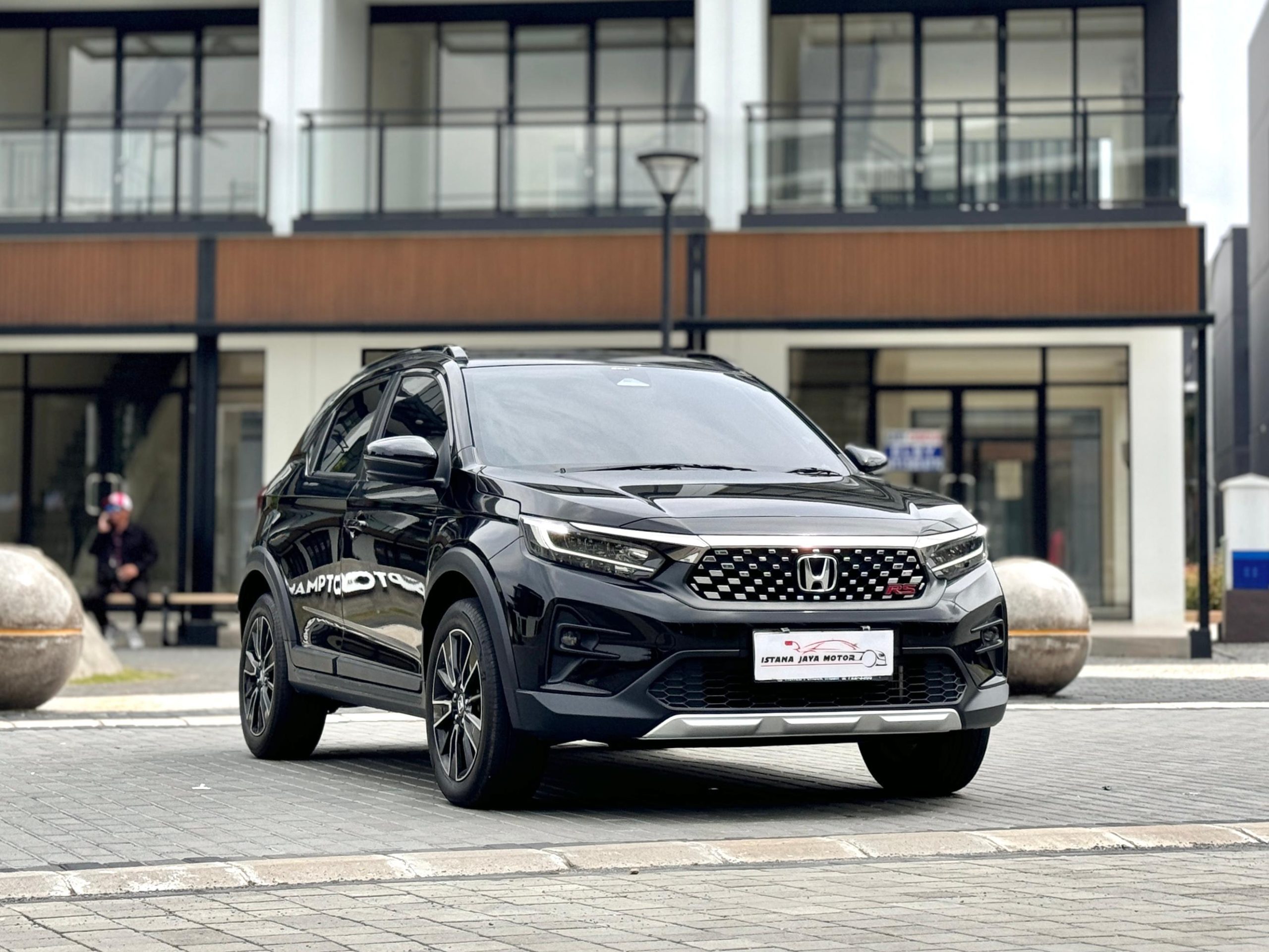 Honda Wrv Sensing Hitam - Gambar 4