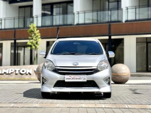 Toyota Agya 1.0 Trd At silver