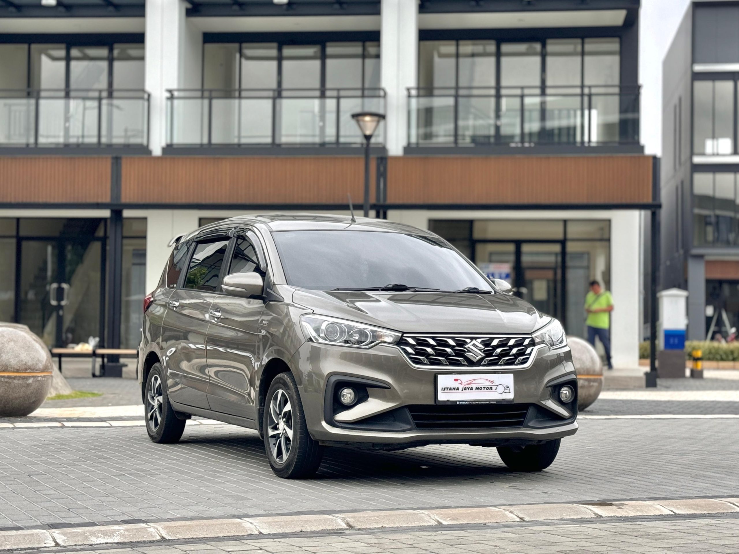 SUZUKI ERTIGA HYBRIB GX AT,ABU - Gambar 4