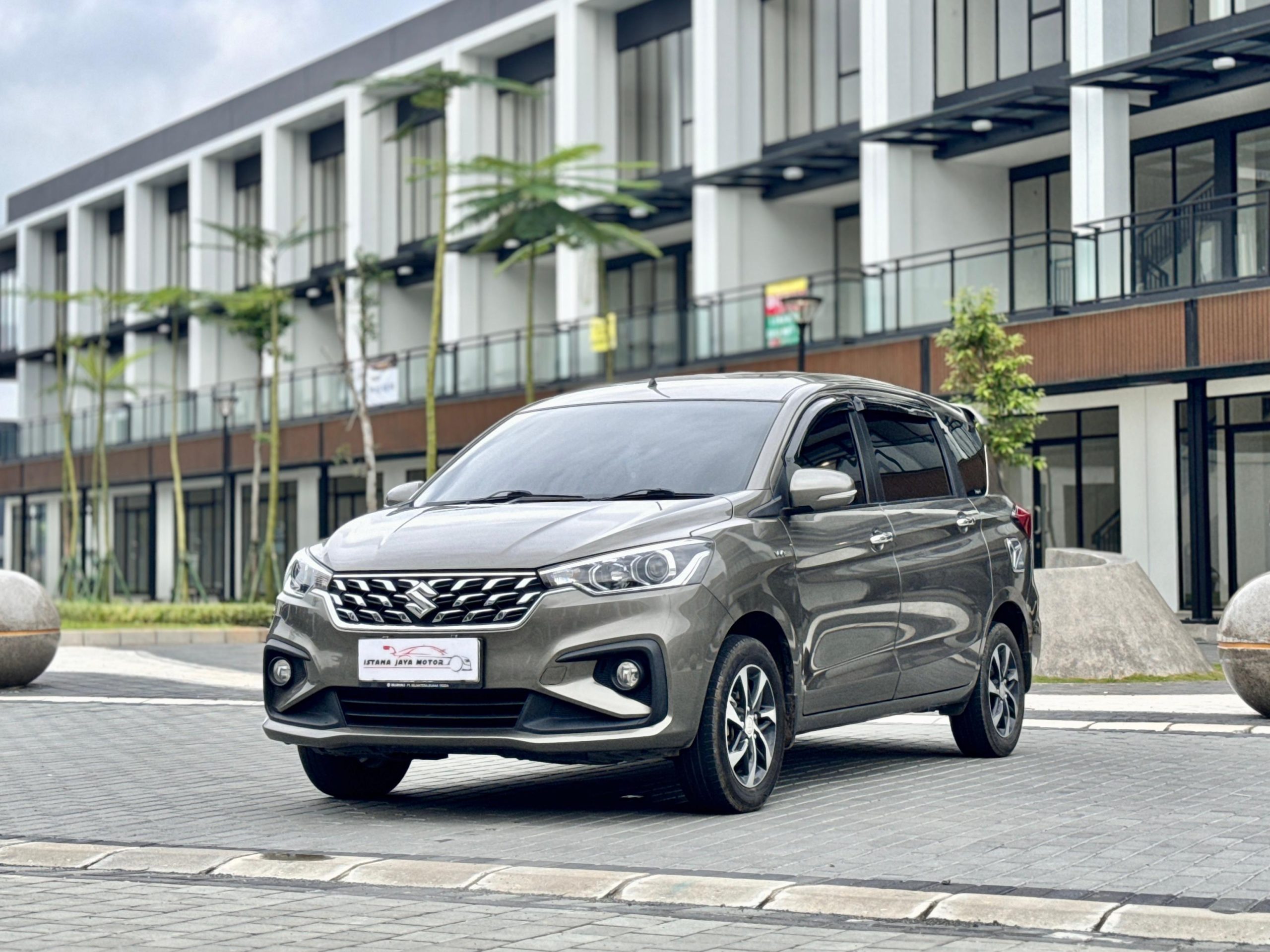 SUZUKI ERTIGA HYBRIB GX AT,ABU - Gambar 5