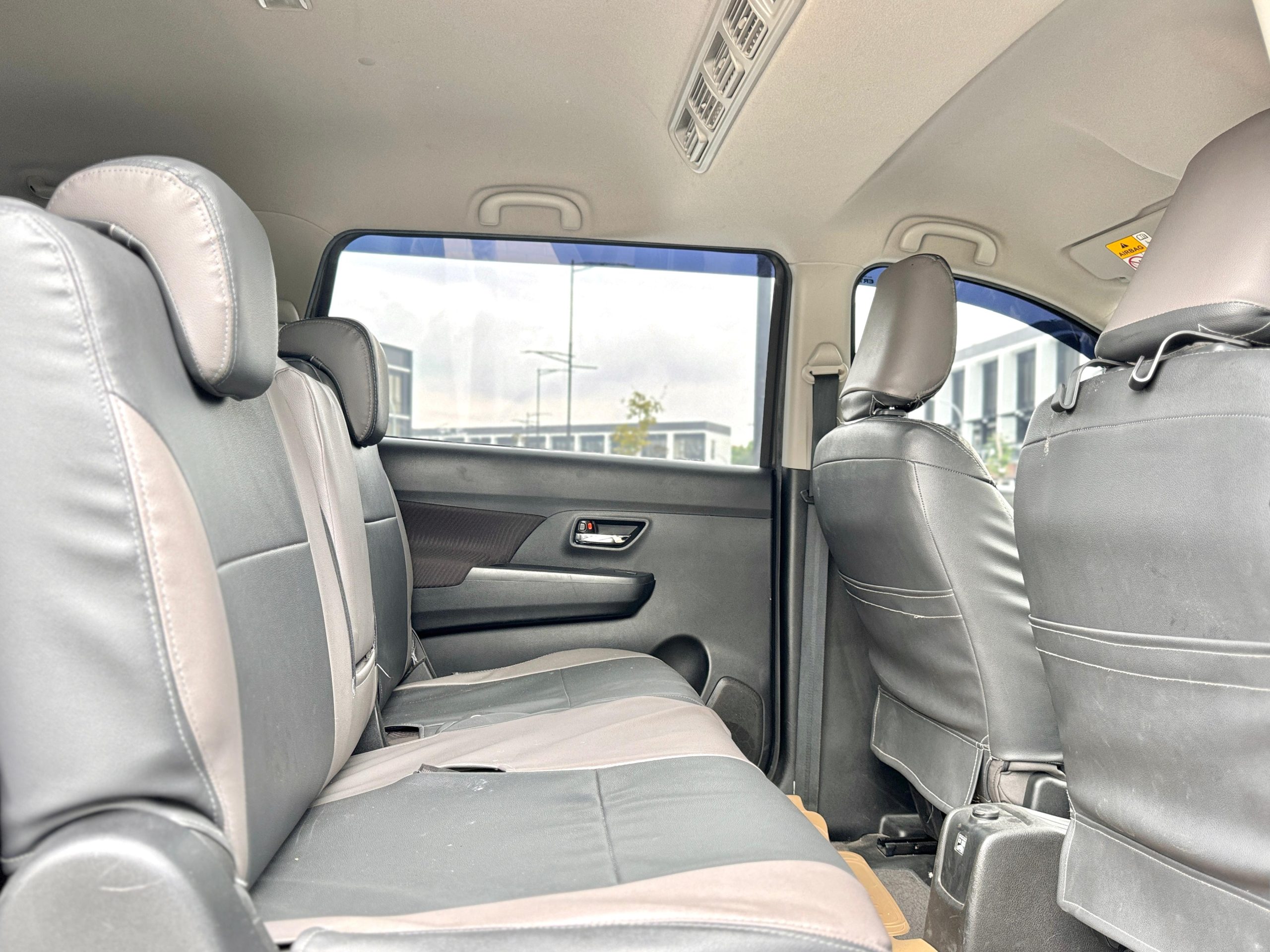 SUZUKI ERTIGA HYBRIB GX AT,ABU - Gambar 8