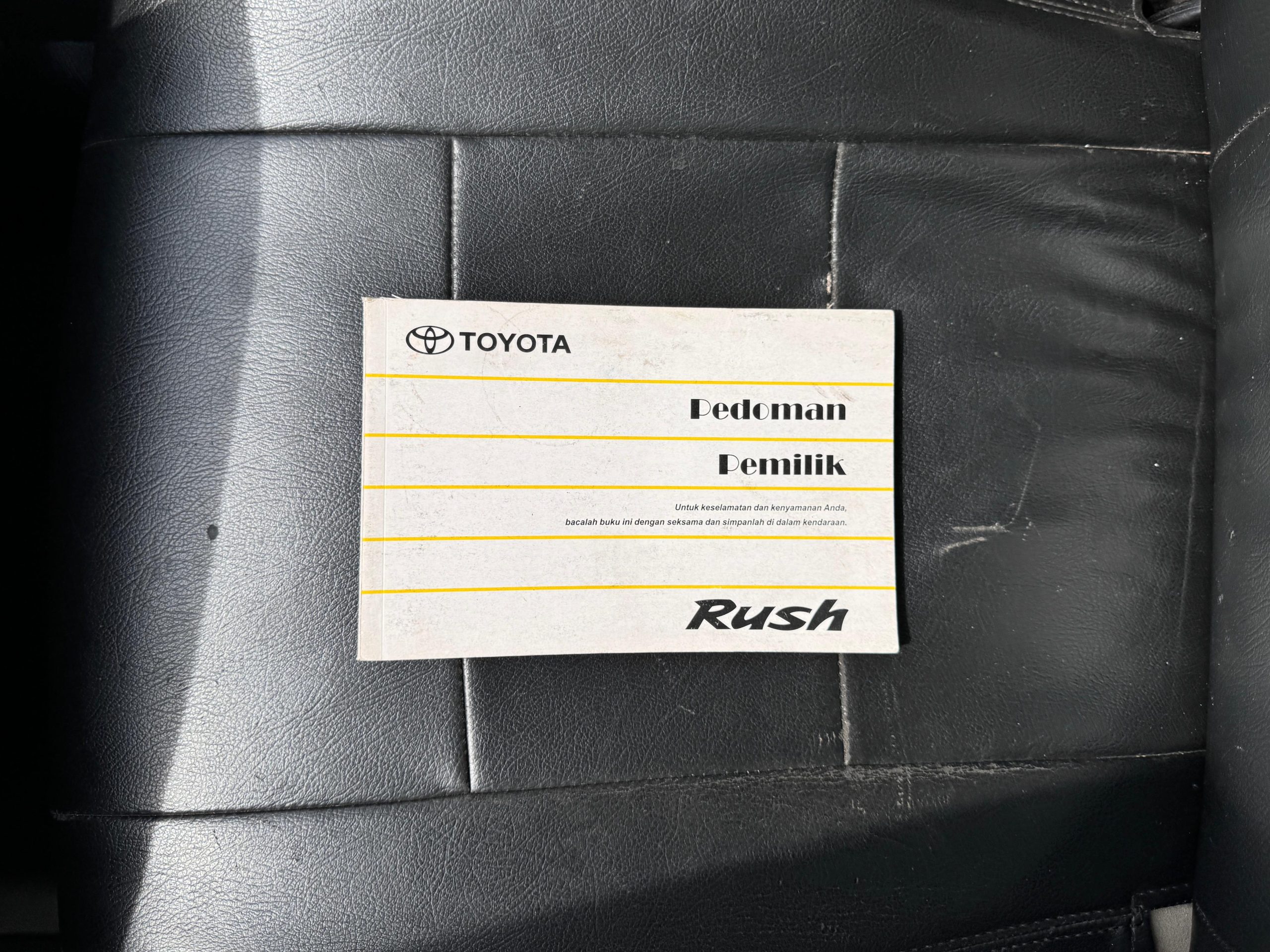 Toyota Rush S AT HITAM - Gambar 16