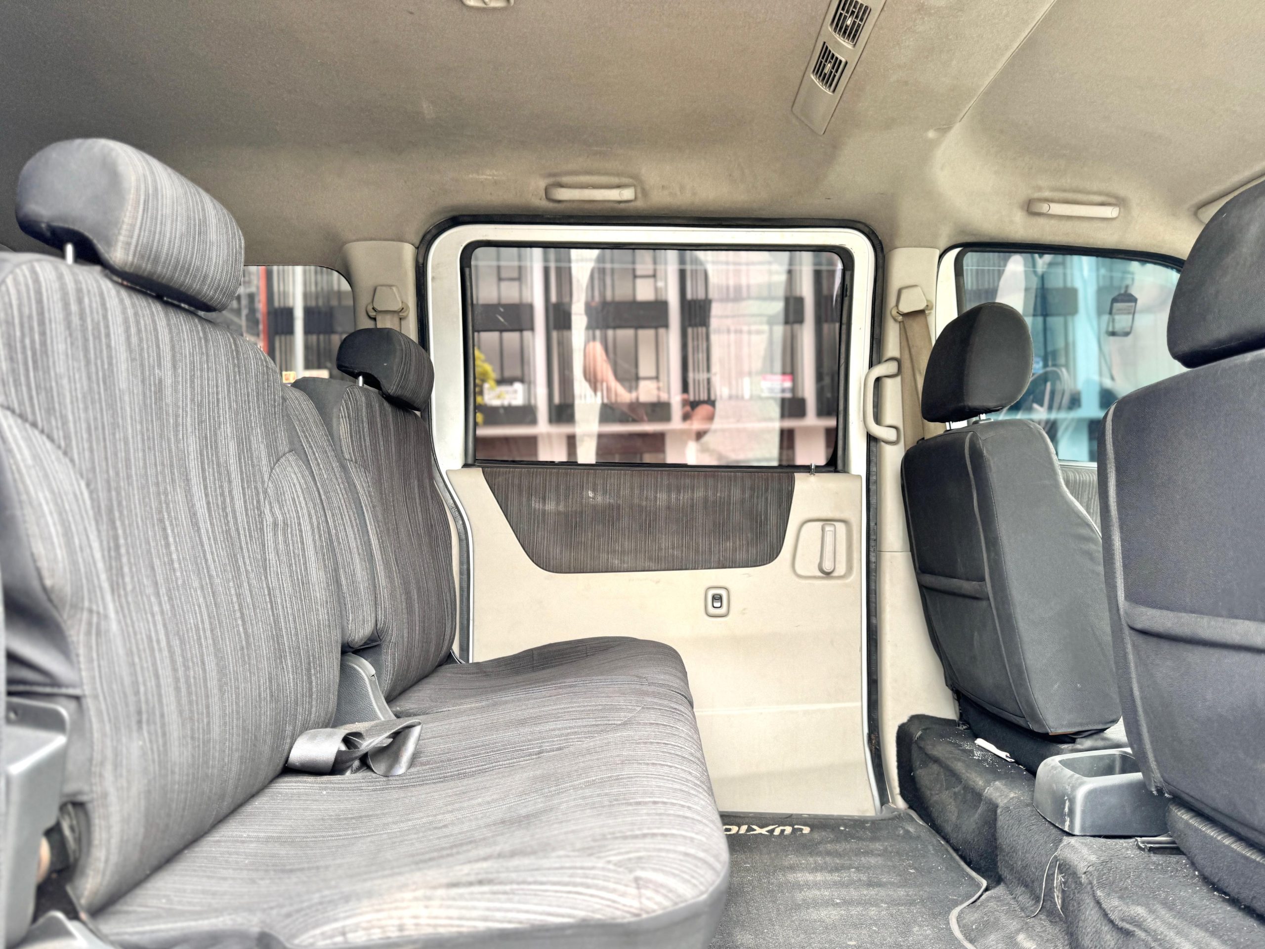 Daihatsu Luxio X MT,SILVER - Gambar 13