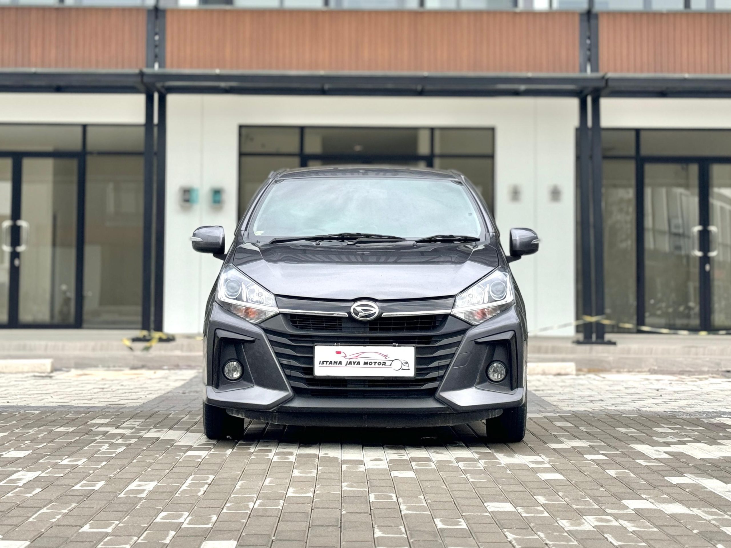 Daihatsu Ayla 1.2 X AT Abu Metalik