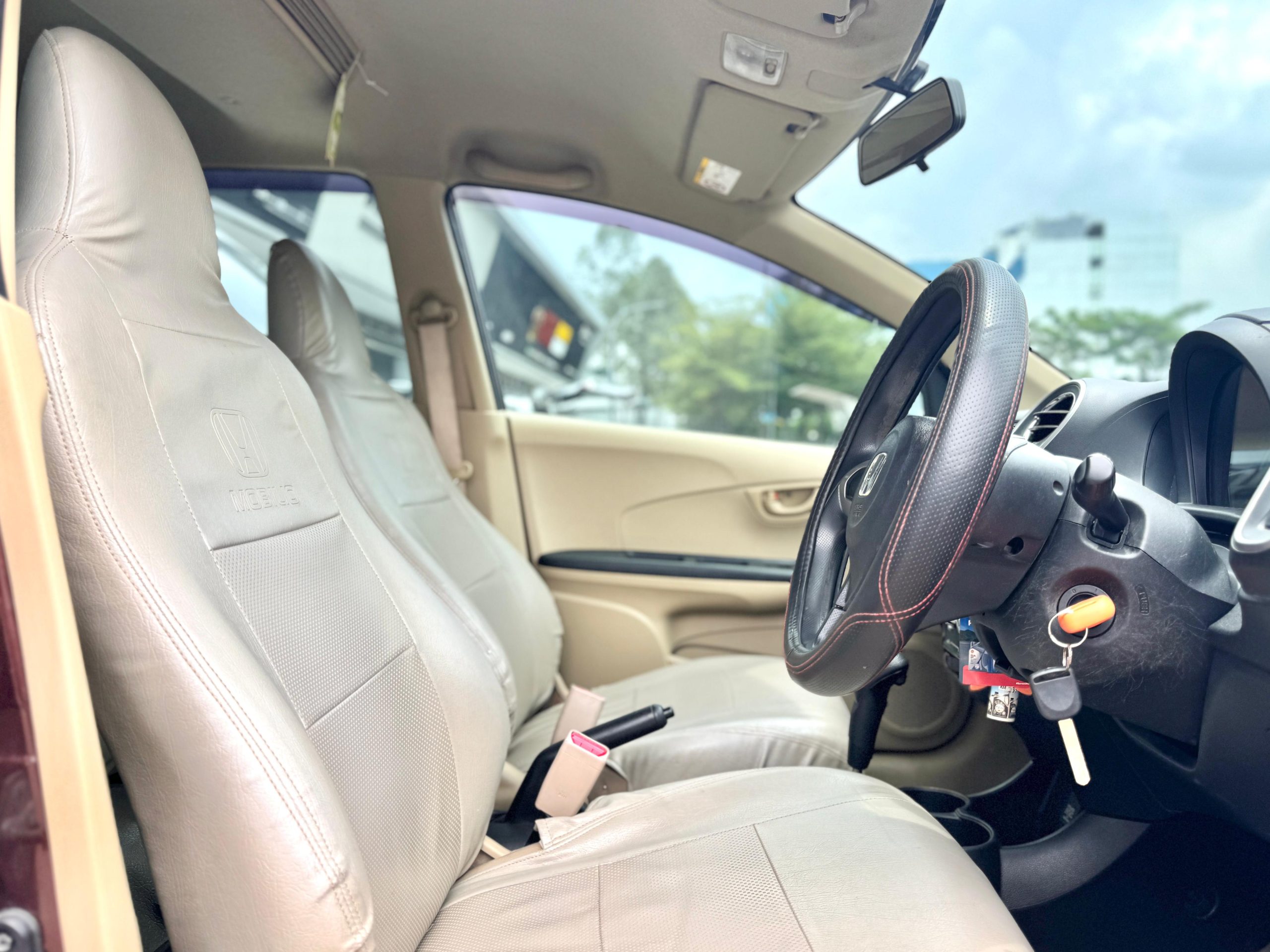 Honda Mobilio E At Merah - Gambar 8