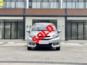 Honda Mobilio E PRESTIGE AT SILVER