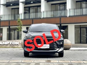 Toyota Avanza 1.5 G At Hitam