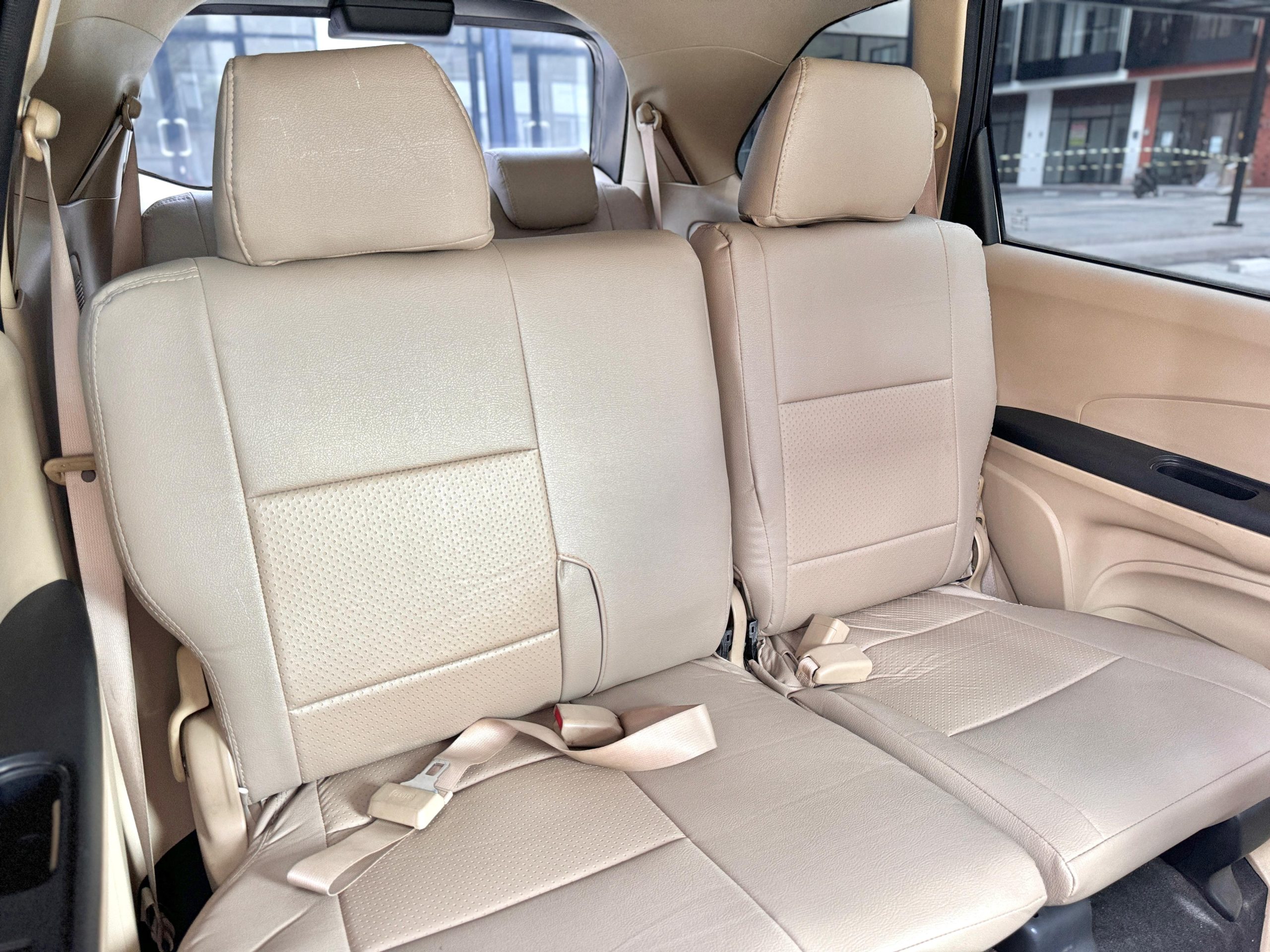 Honda Mobilio E AT Abu - Gambar 12