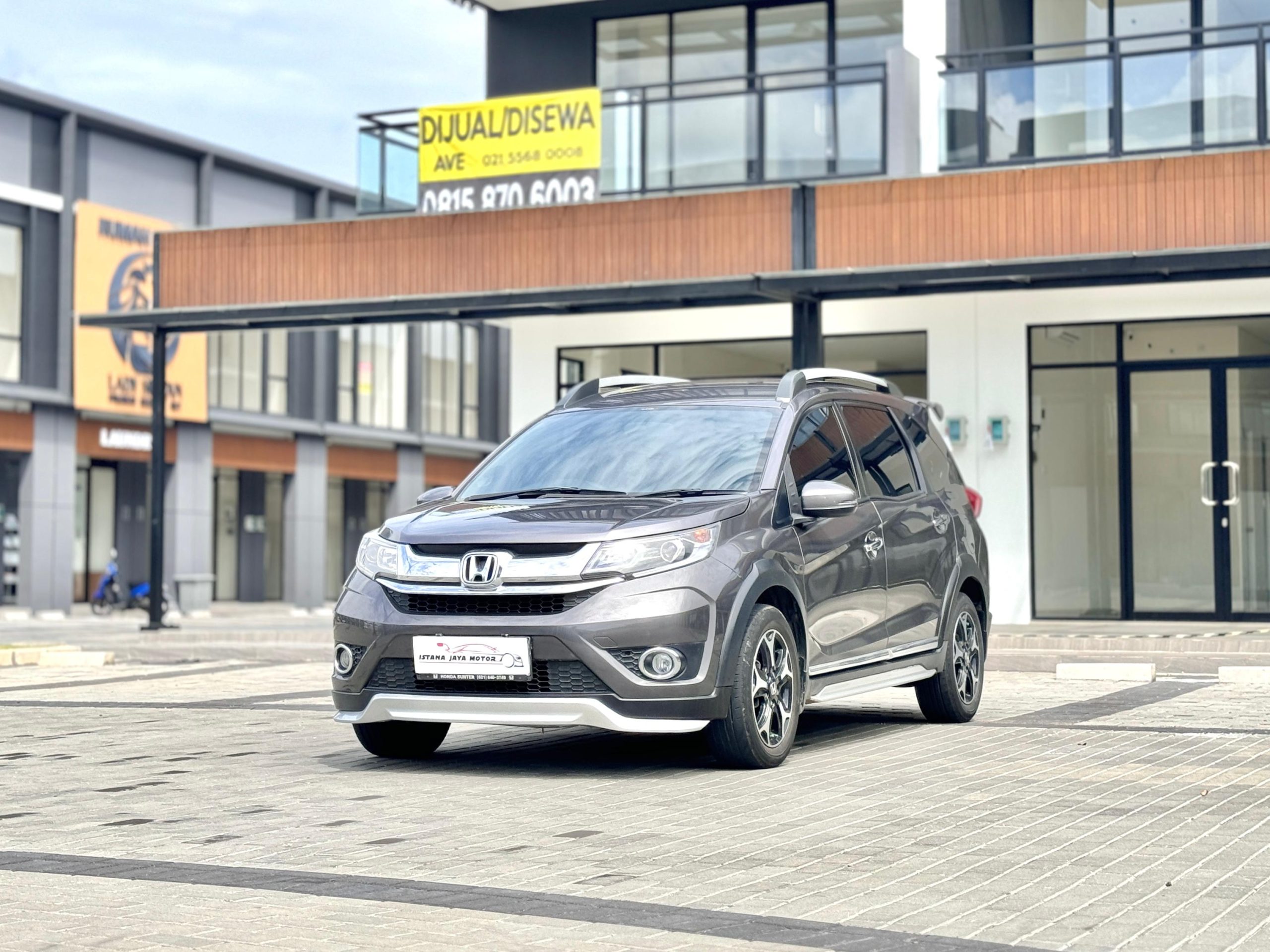 Honda Brv E prestige AT Abu - Gambar 4