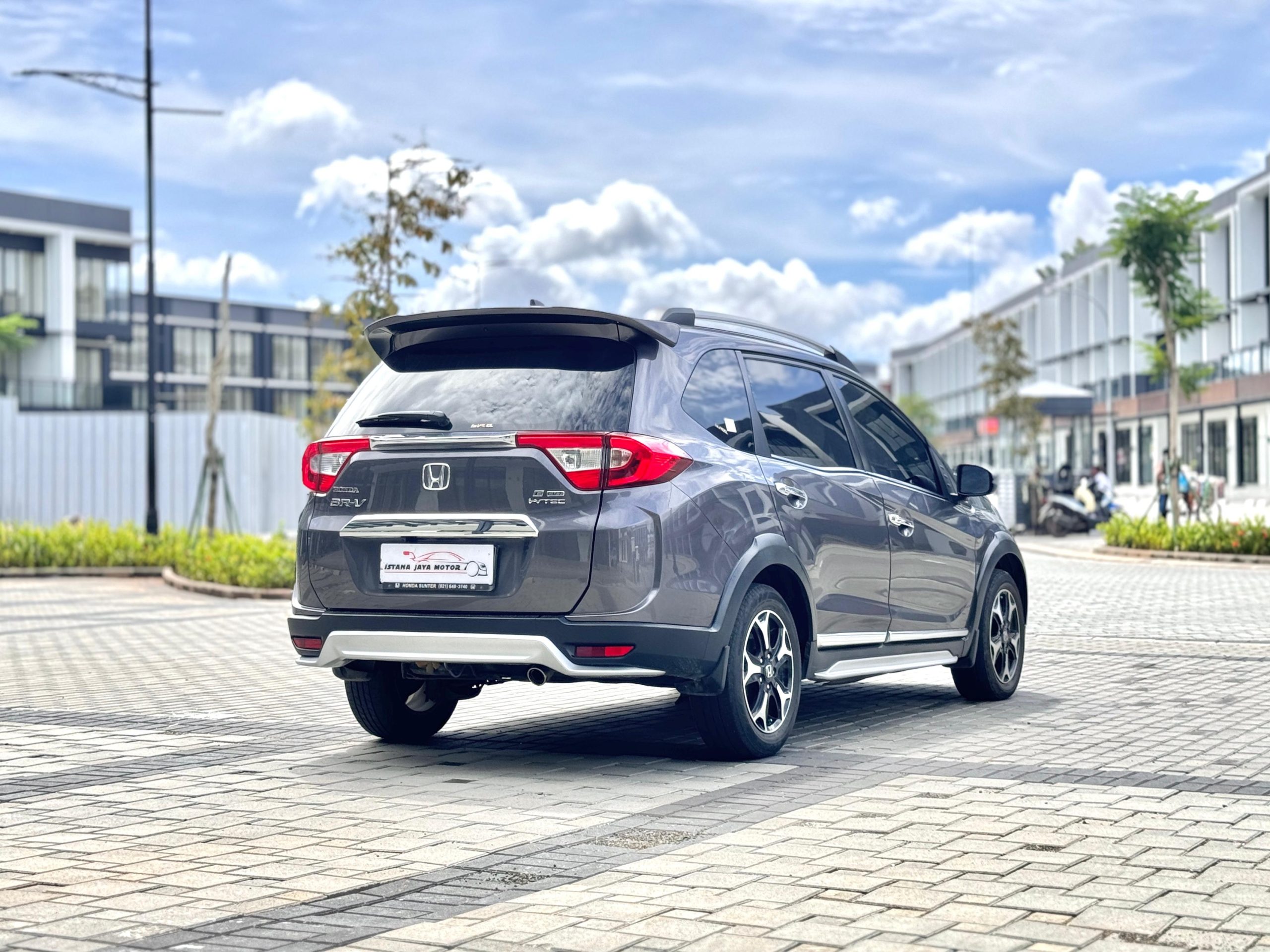 Honda Brv E prestige AT Abu - Gambar 5