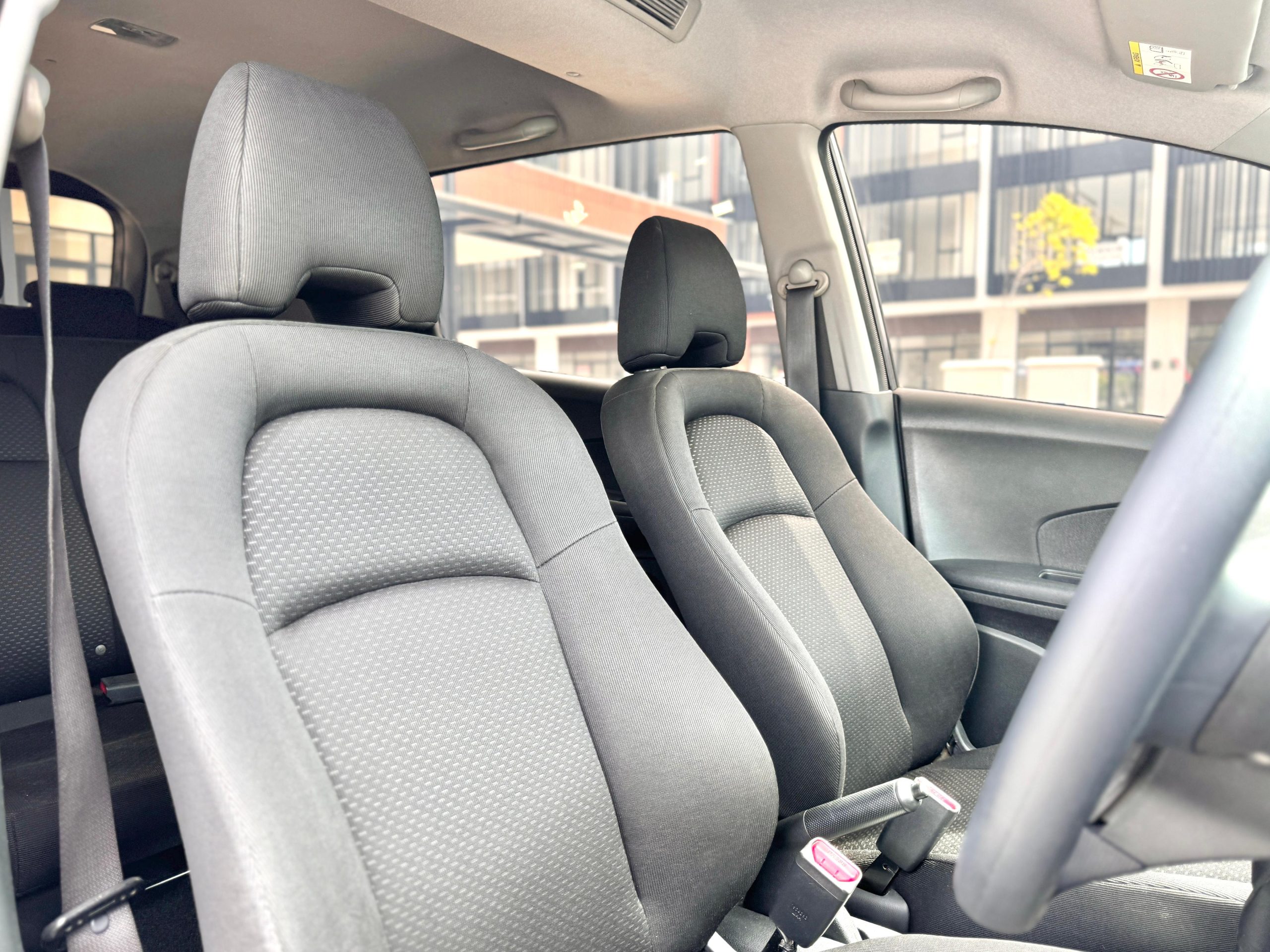 Honda Brv E prestige AT Abu - Gambar 8