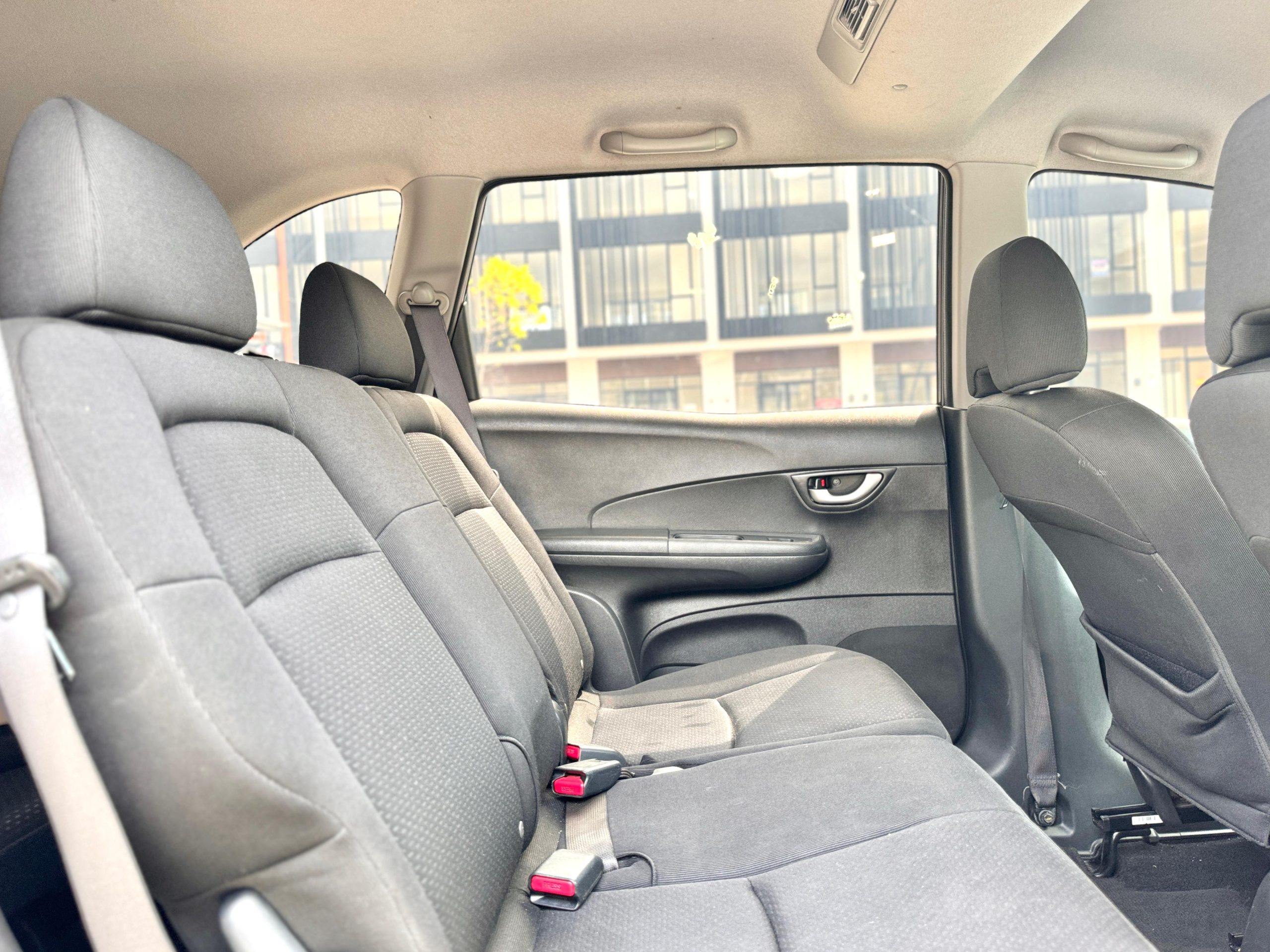 Honda Brv E prestige AT Abu - Gambar 11