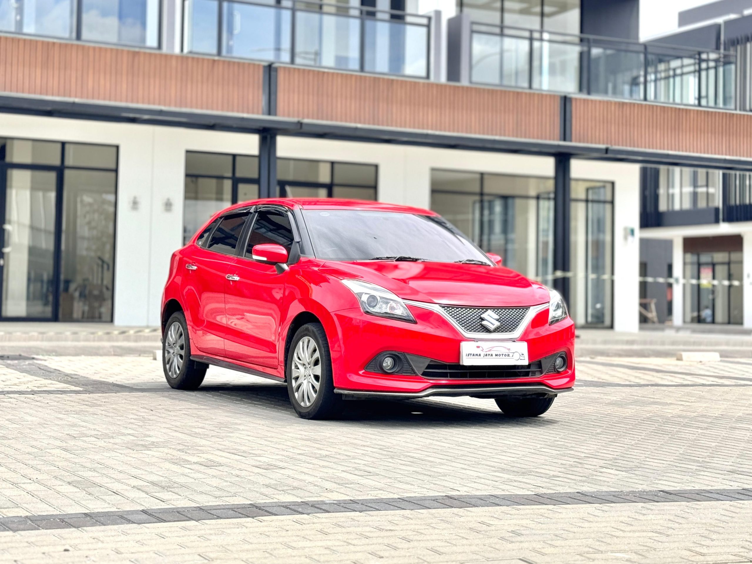 Suzuki Baleno Hb AT Merah - Gambar 2