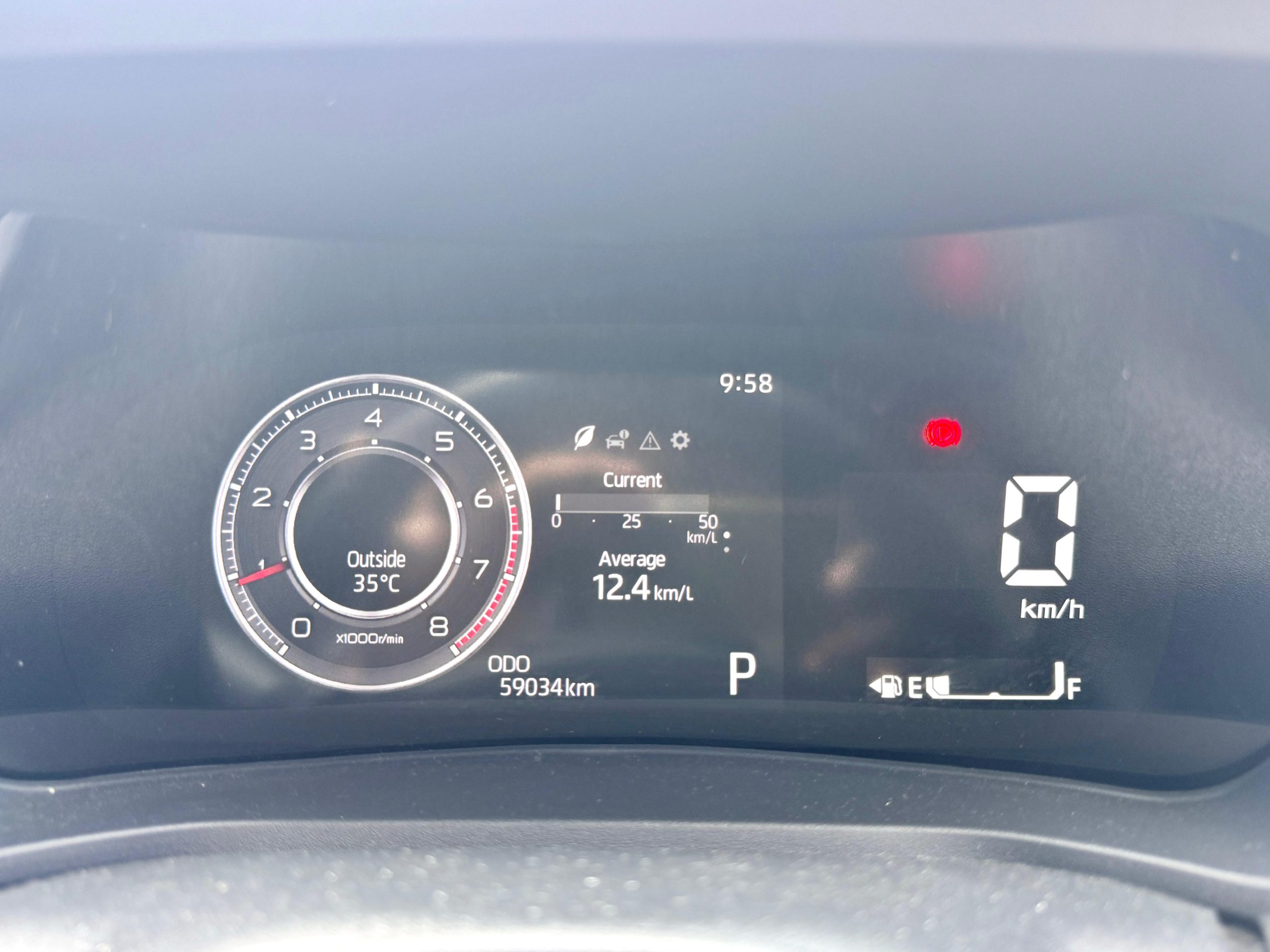 Toyota Veloz 1.5 Q AT Hitam - Gambar 8