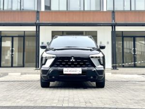 Mitsubishi Xforce Ultimate At Hitam