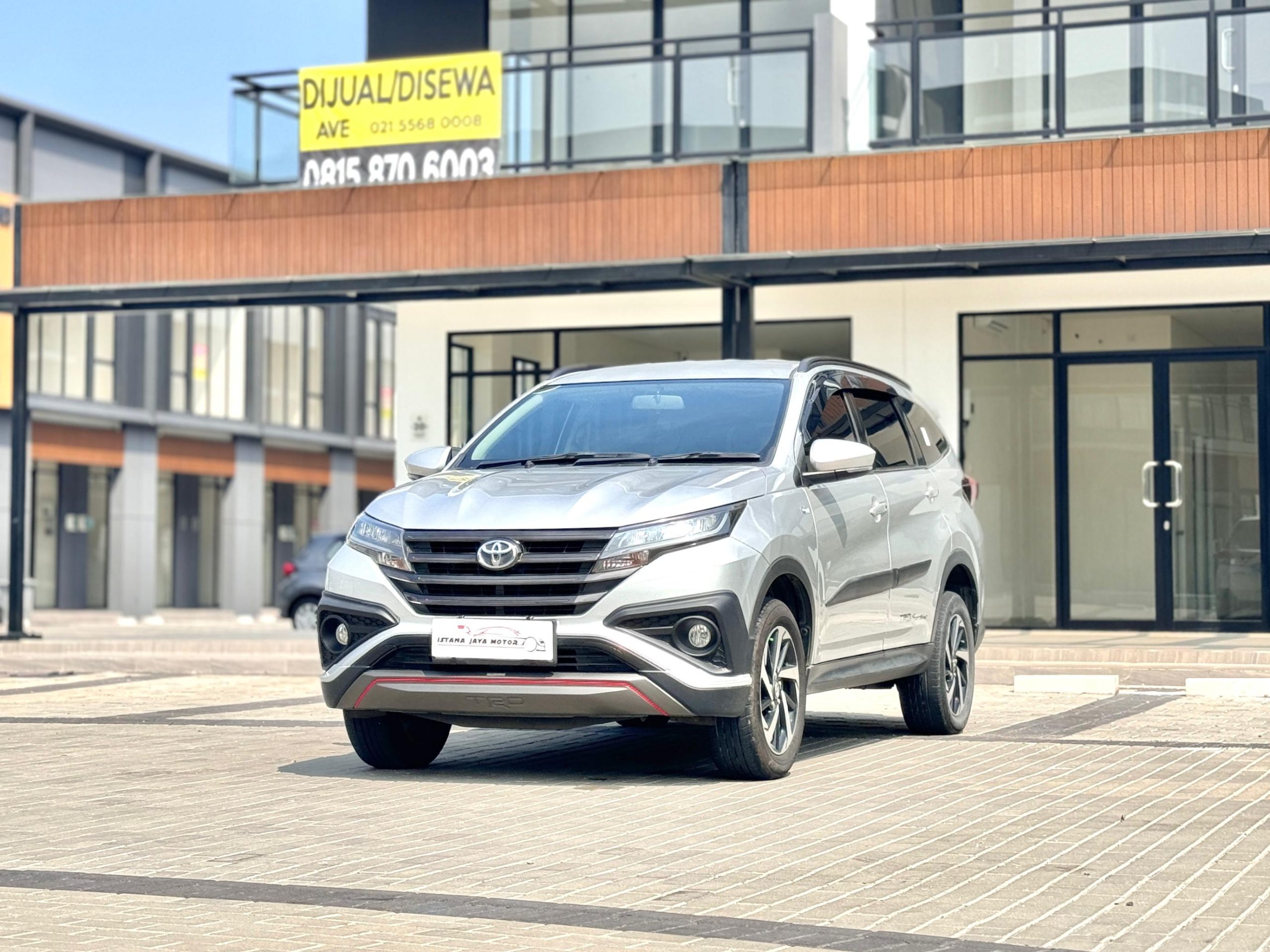 Toyota Rush S TRD AT SILVER - Gambar 3