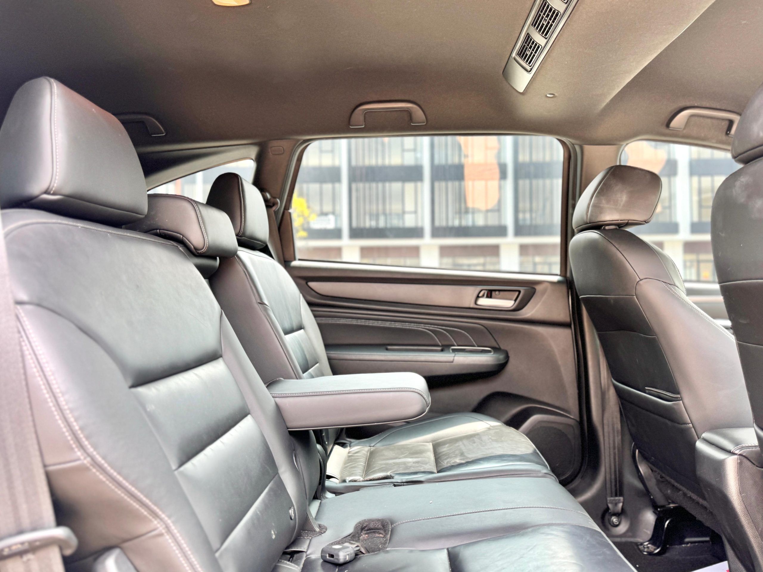 Honda BRV Prestige Sensing AT Silver - Gambar 8