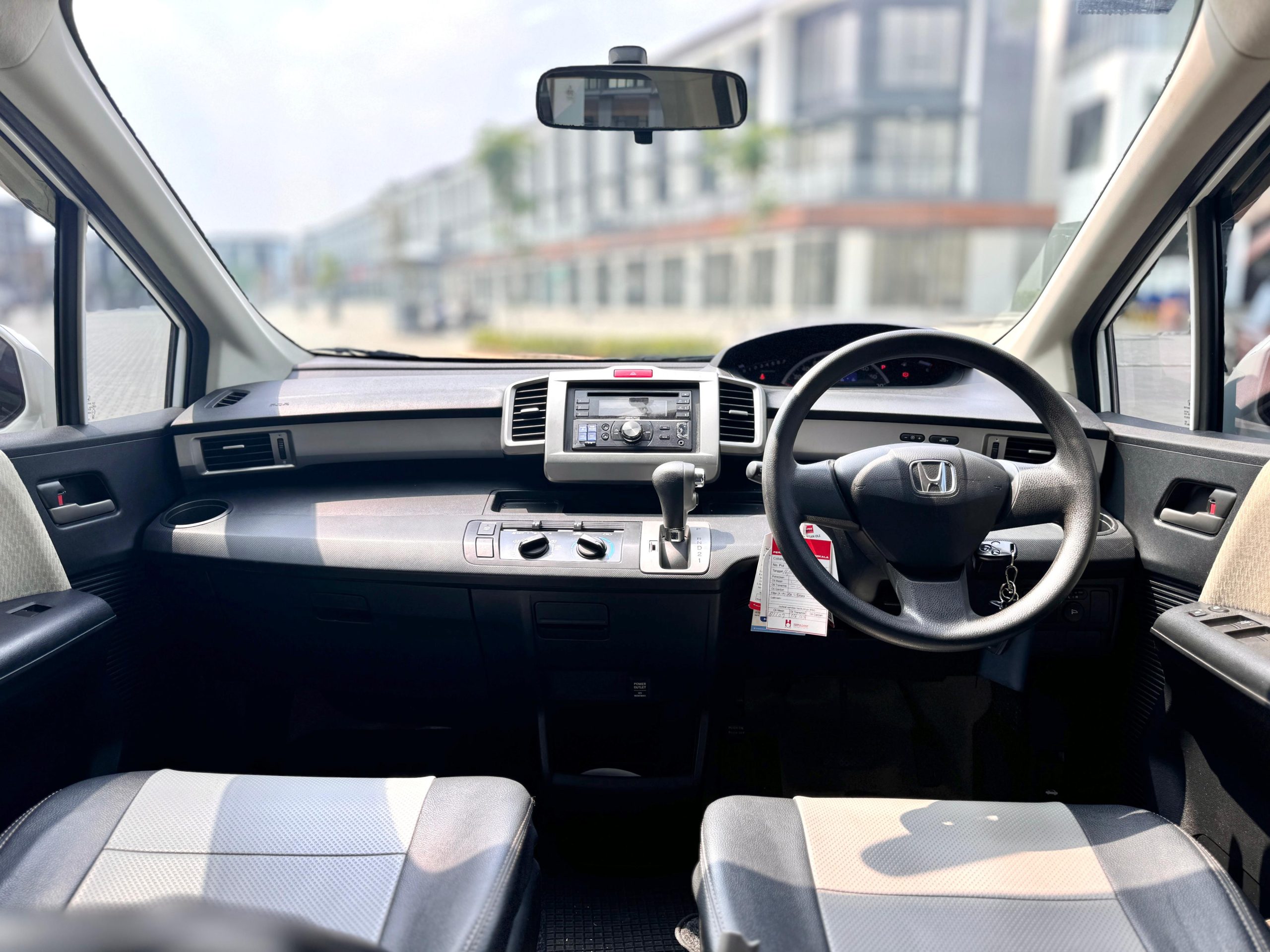 Honda Freed S (acdb) Putih - Gambar 8