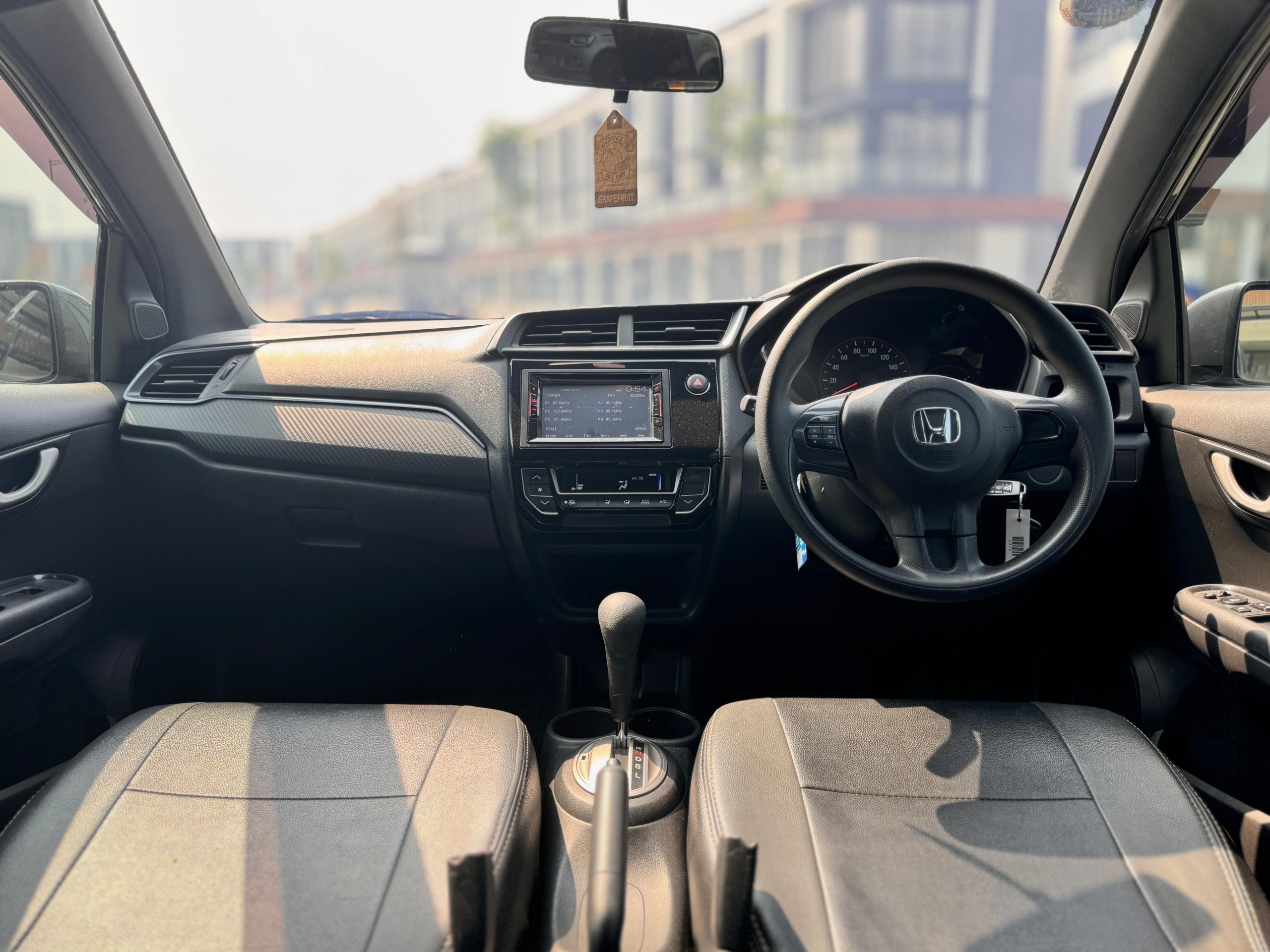 Honda Brio RS AT ABU - Gambar 10