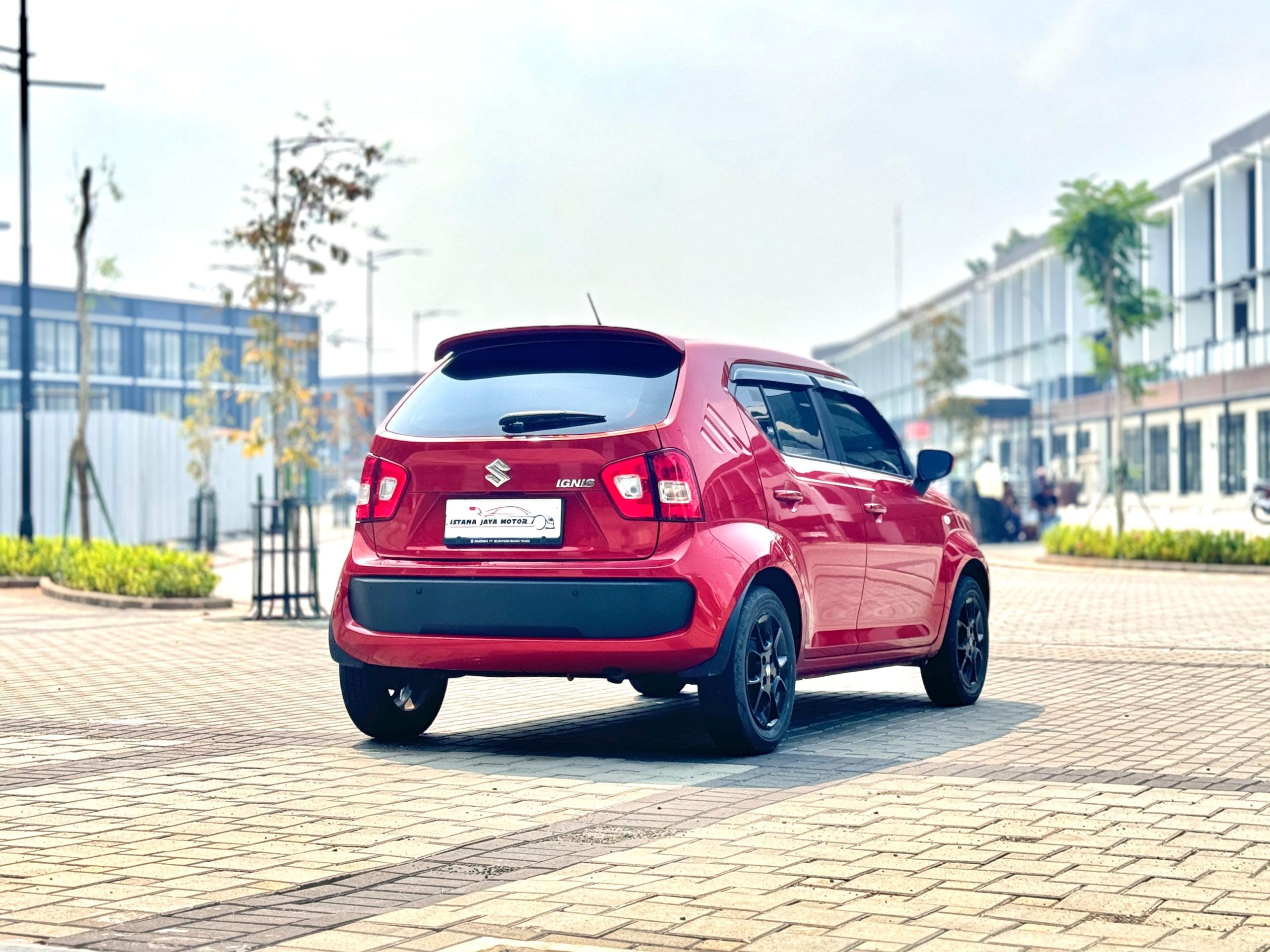 Suzuki Ignis GL MT MERAH - Gambar 3