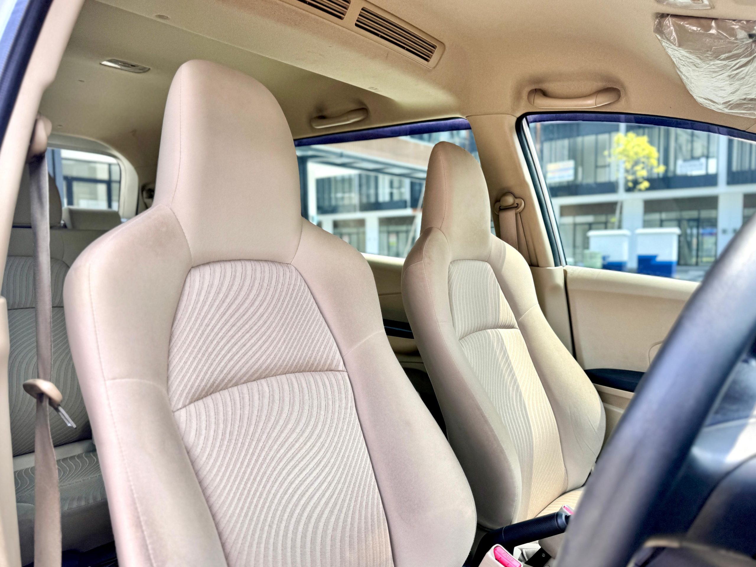 Honda Mobilio E AT Abu - Gambar 12