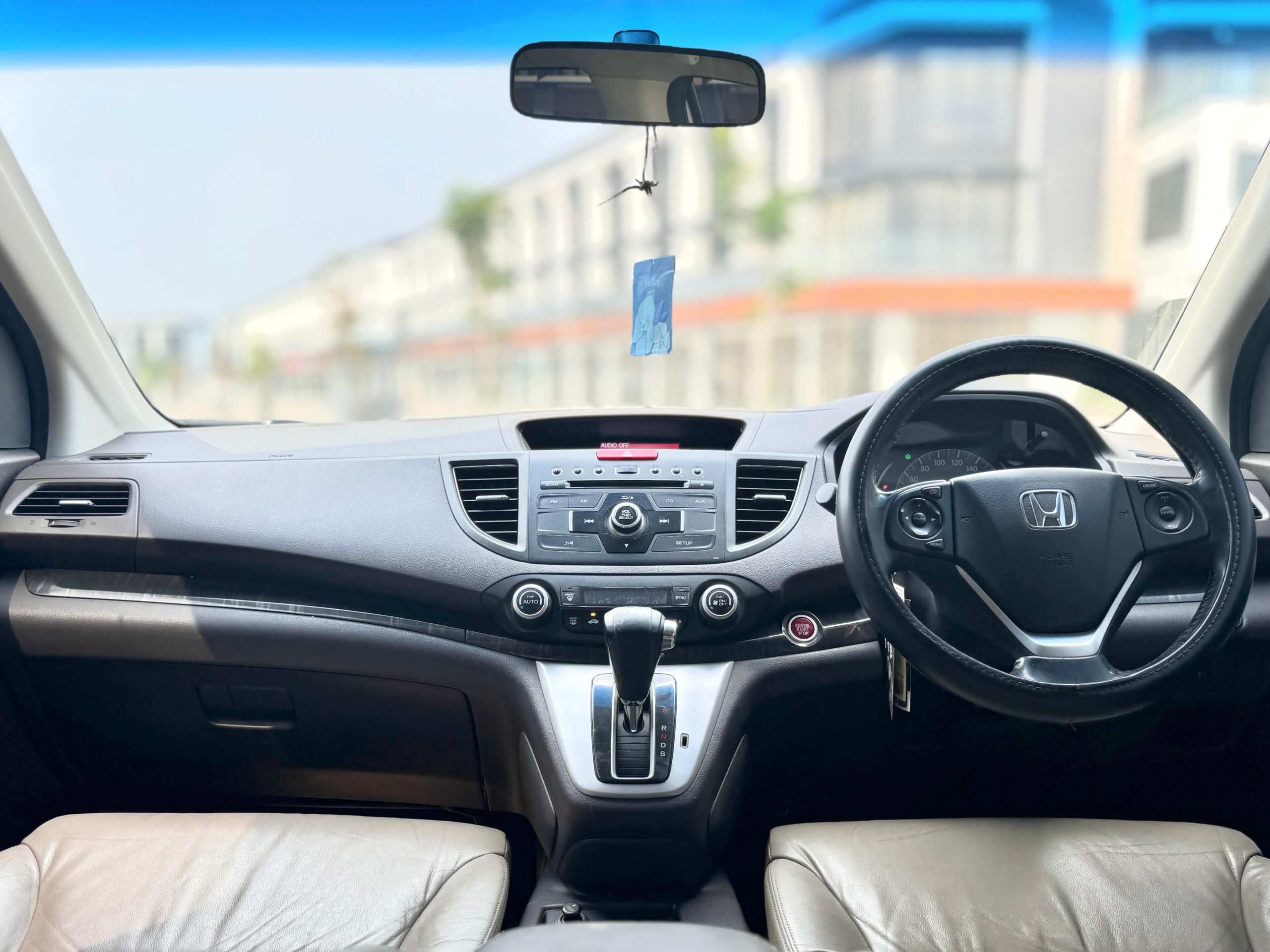 Honda CRV 2.4 AT PUTIH - Gambar 10