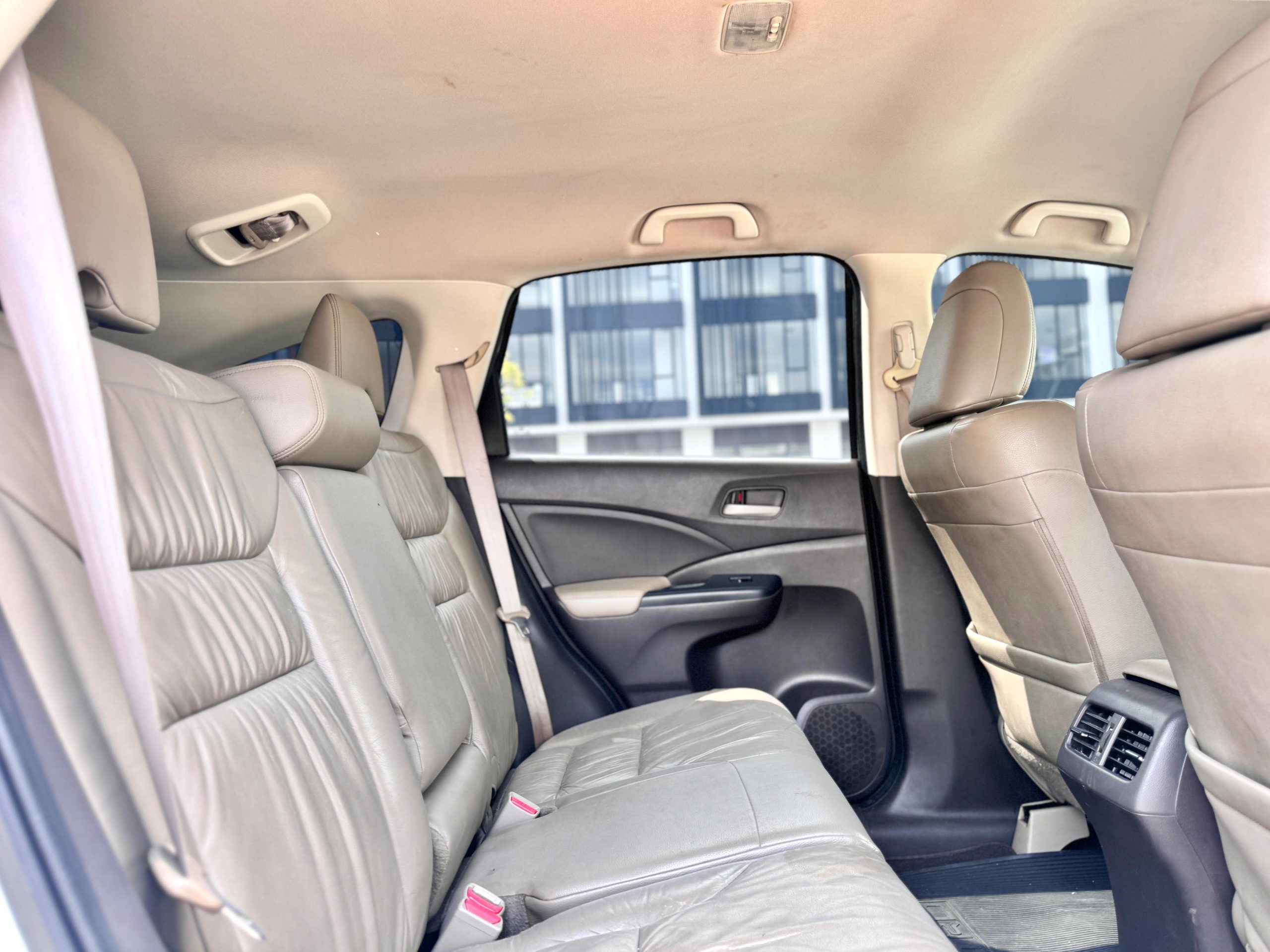 Honda CRV 2.4 AT PUTIH - Gambar 12