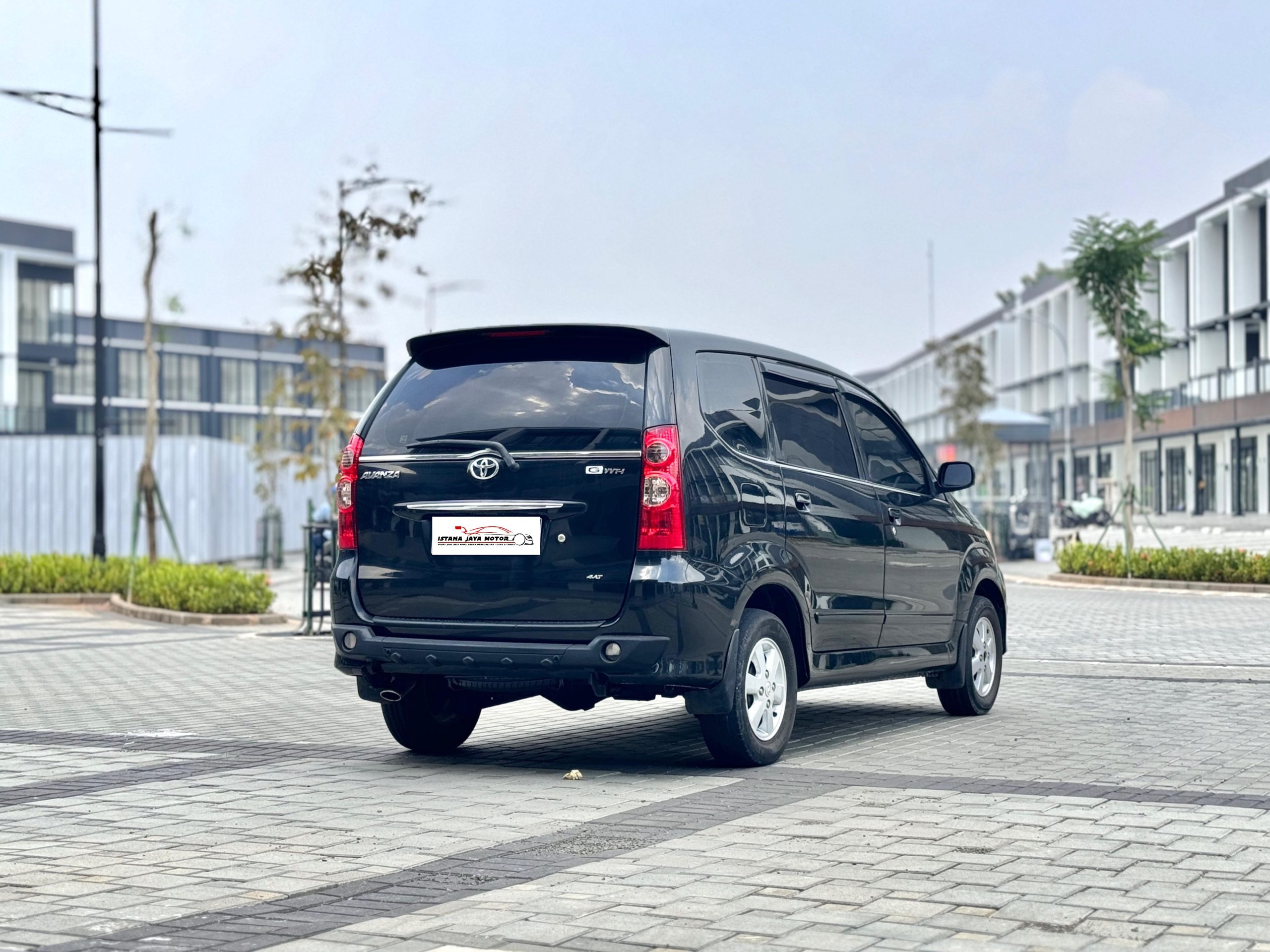 Toyota Avanza G 1.3 AT HITAM - Gambar 6