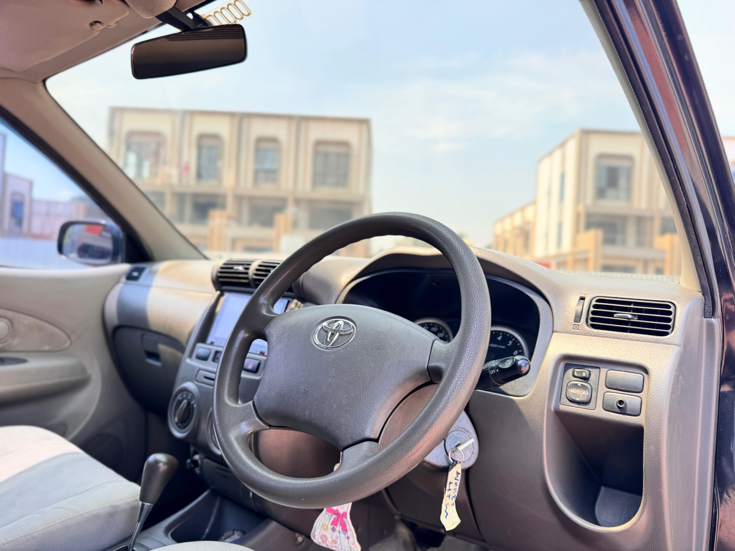 Toyota Avanza G 1.3 AT HITAM - Gambar 10