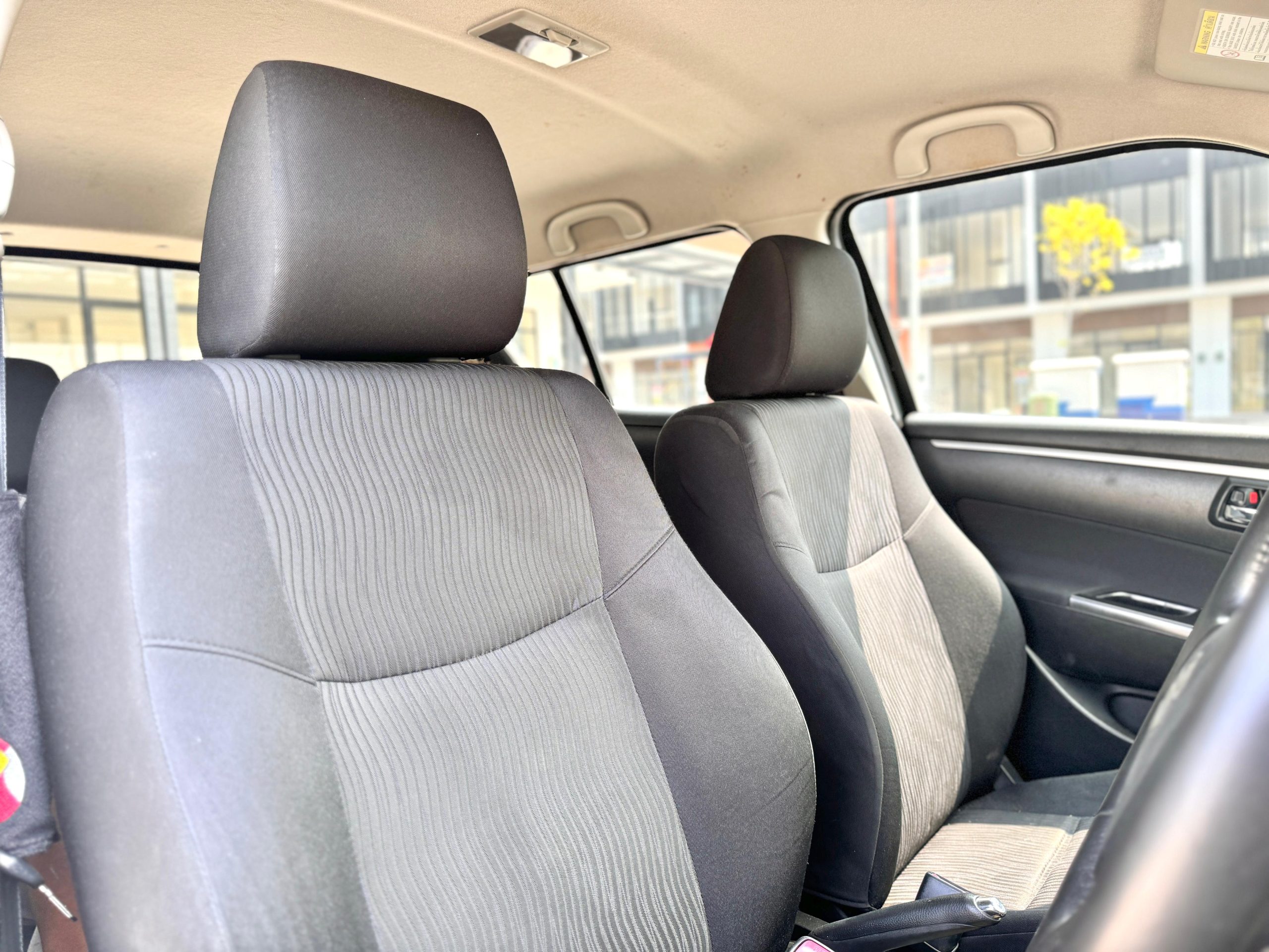 Suzuki Swift GX MT. Hitam - Gambar 12