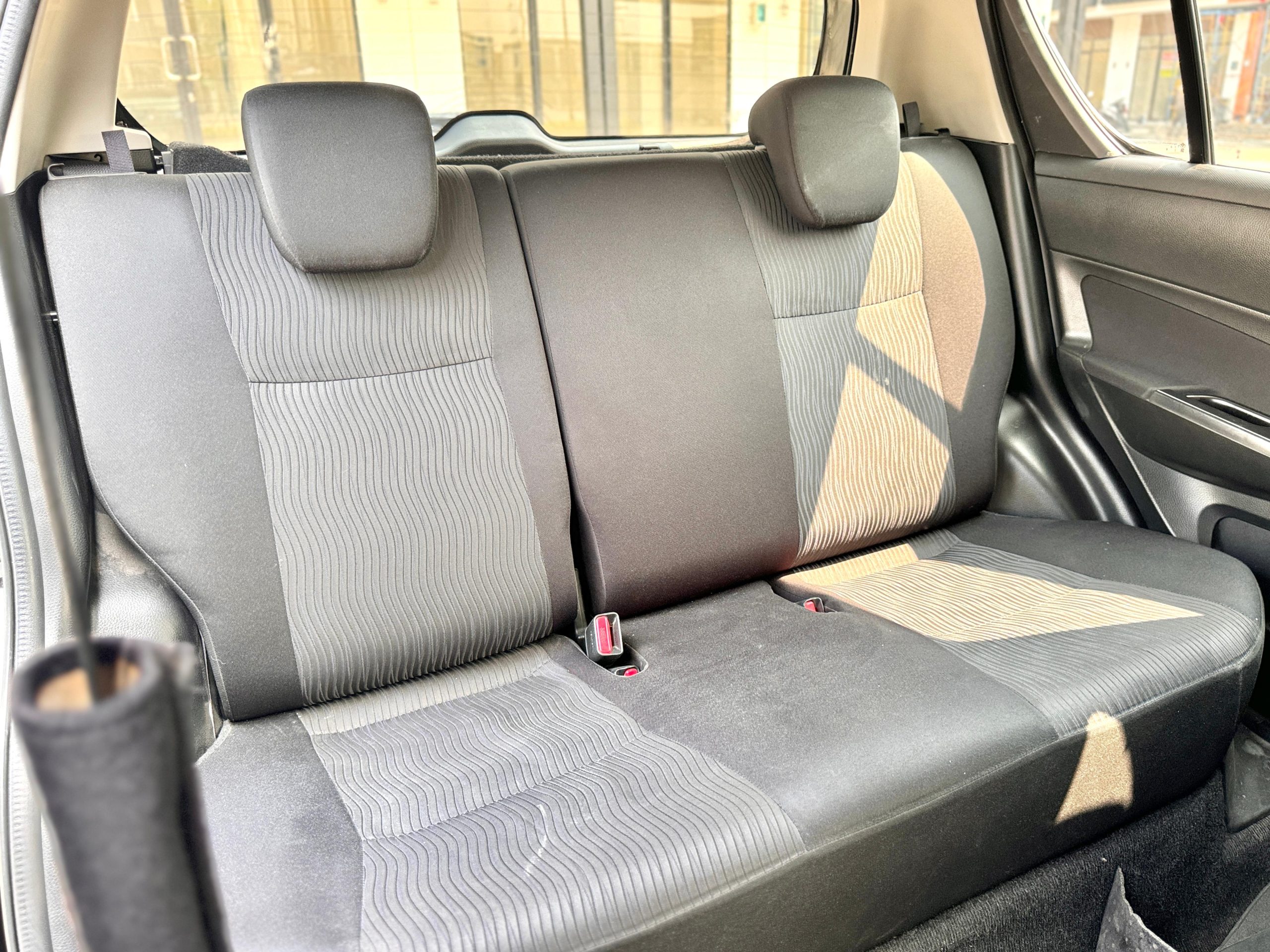 Suzuki Swift GX MT. Hitam - Gambar 14