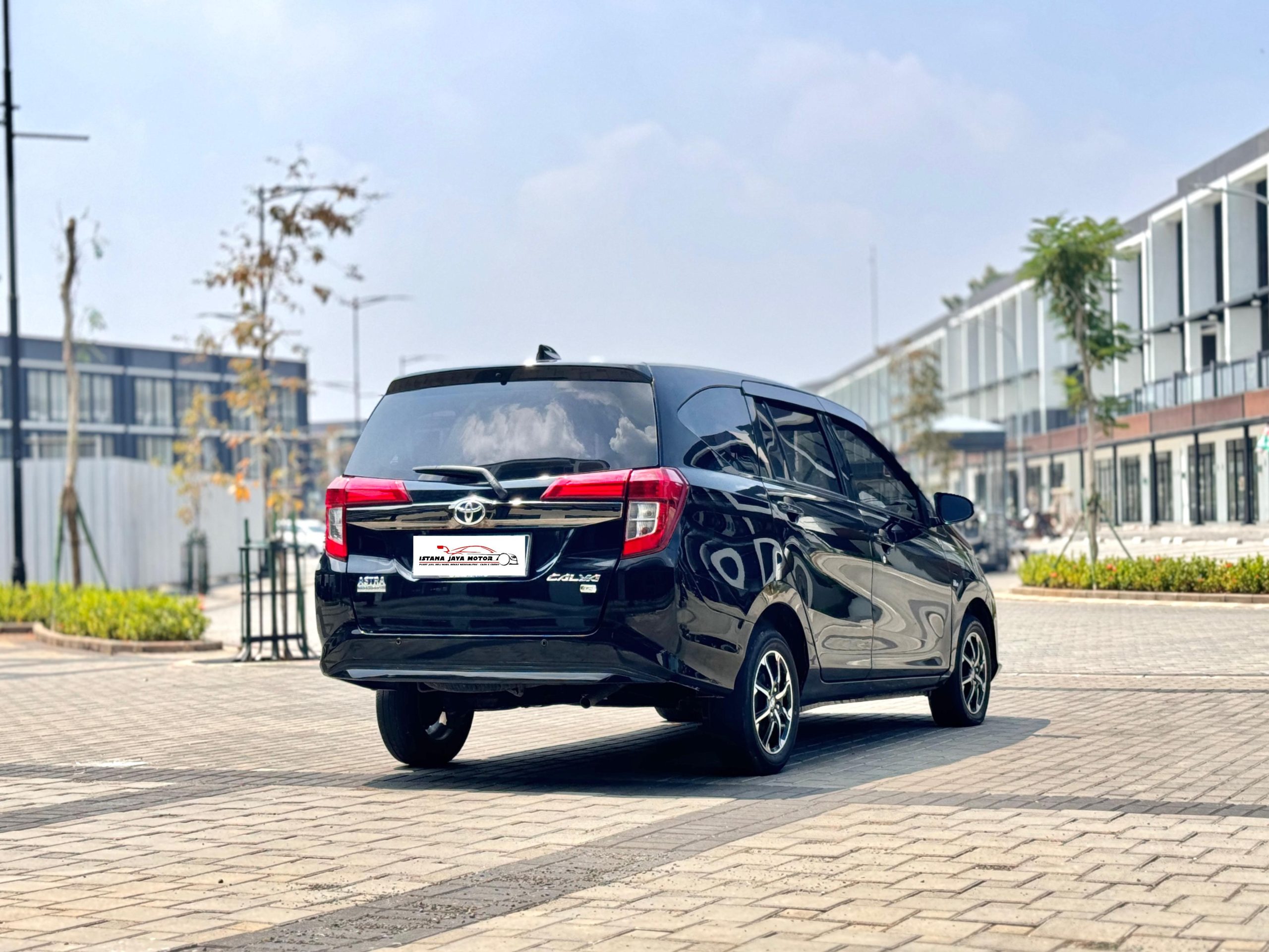 Toyota Calya G AT. Hitam - Gambar 5