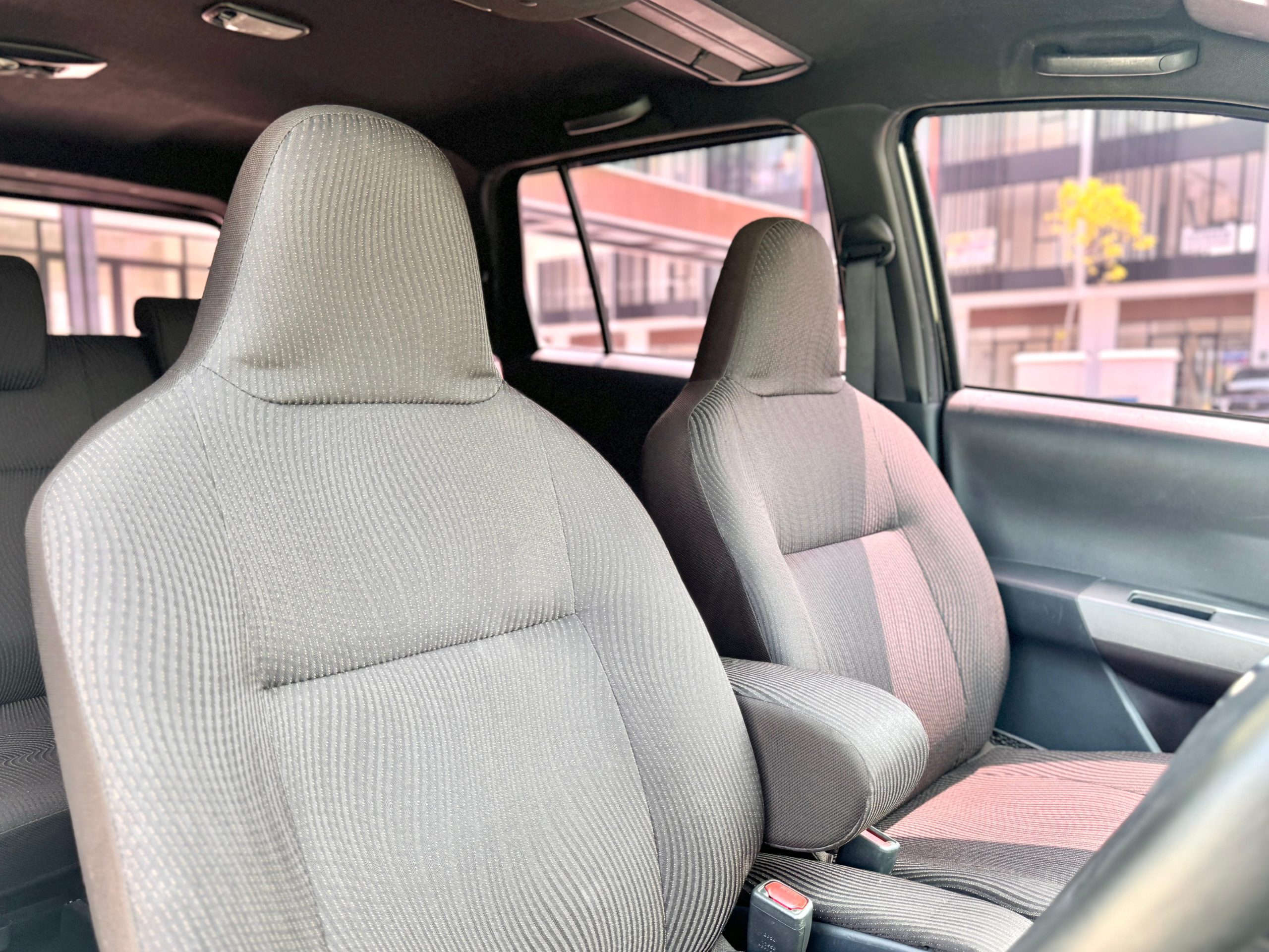 Toyota Calya G AT. Hitam - Gambar 12