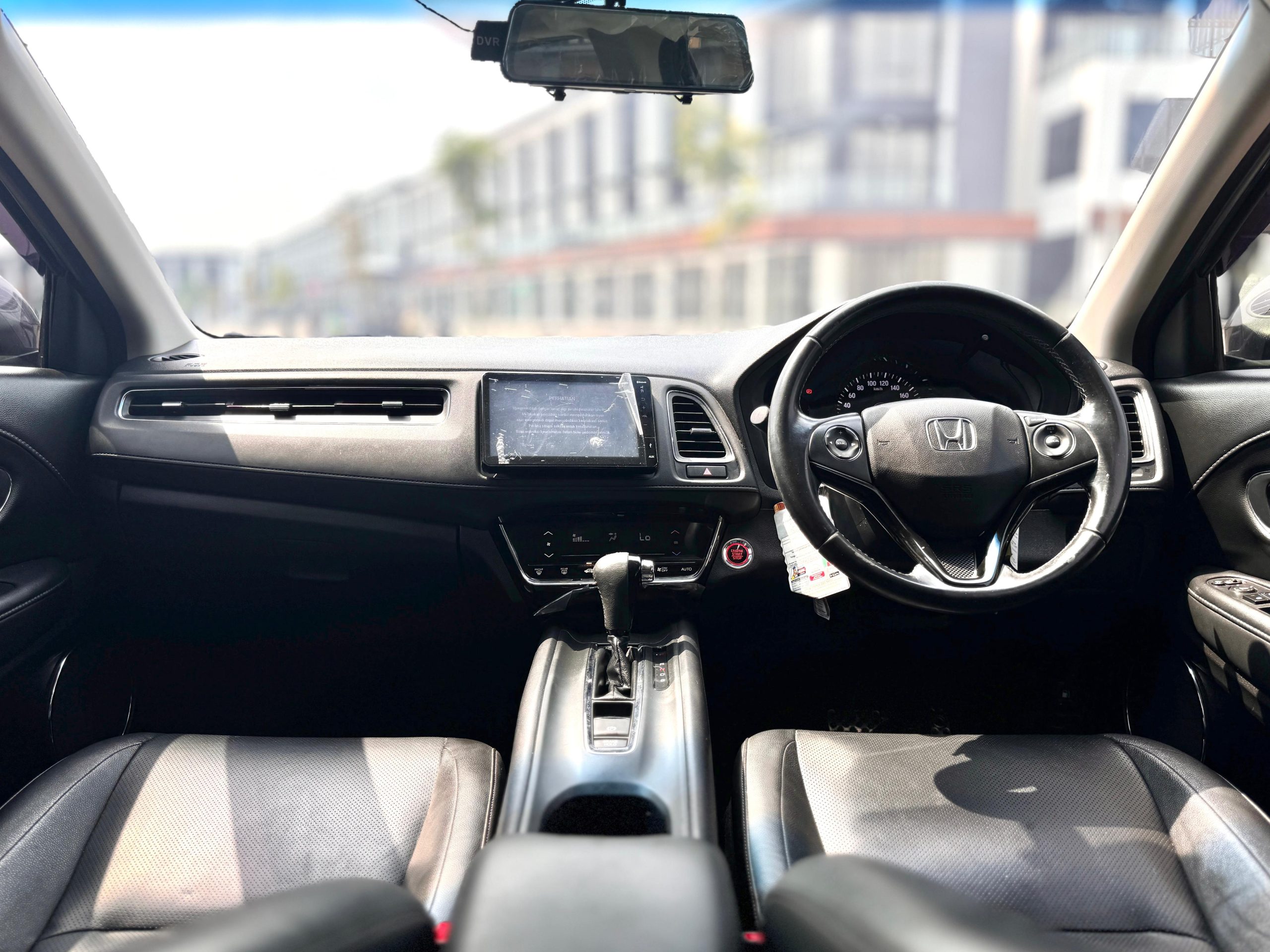 Honda HRV 1.5 SE AT. Abu - Gambar 9