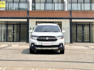 Suzuki XL7 Beta AT. Putih