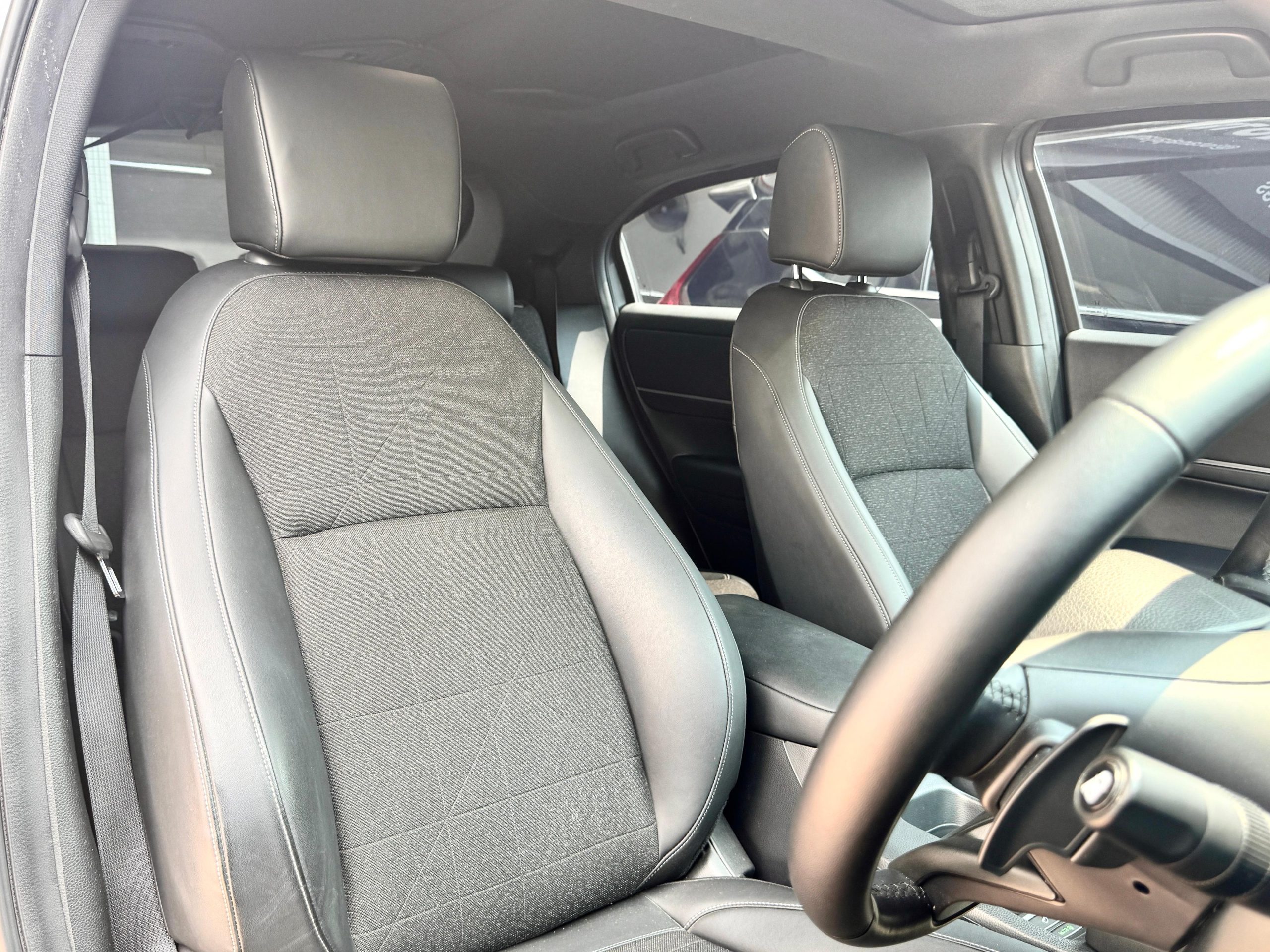 Honda HRV SE CVT. Abu - Gambar 10