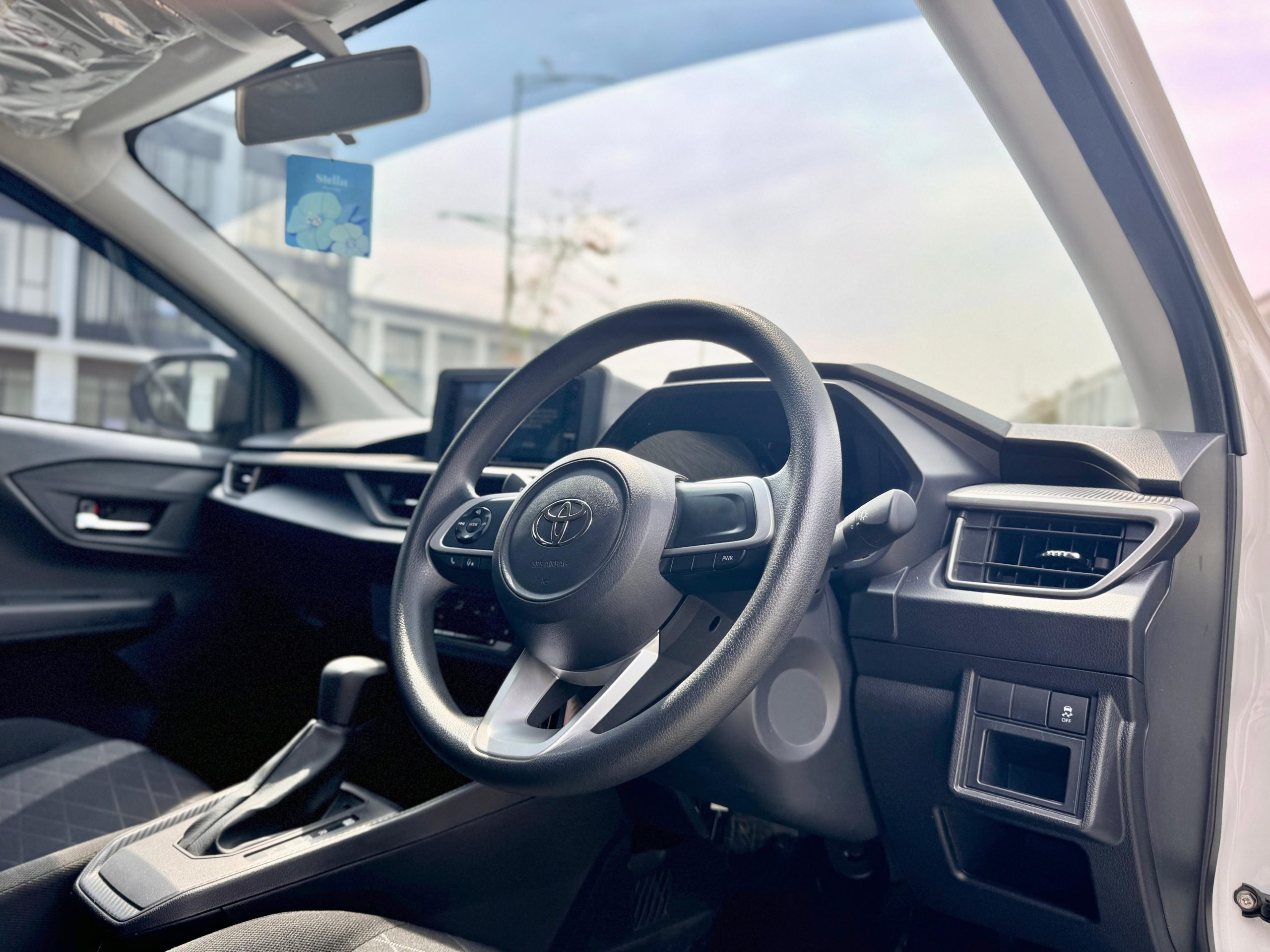 Toyota Agya G CVT. Putih - Gambar 11