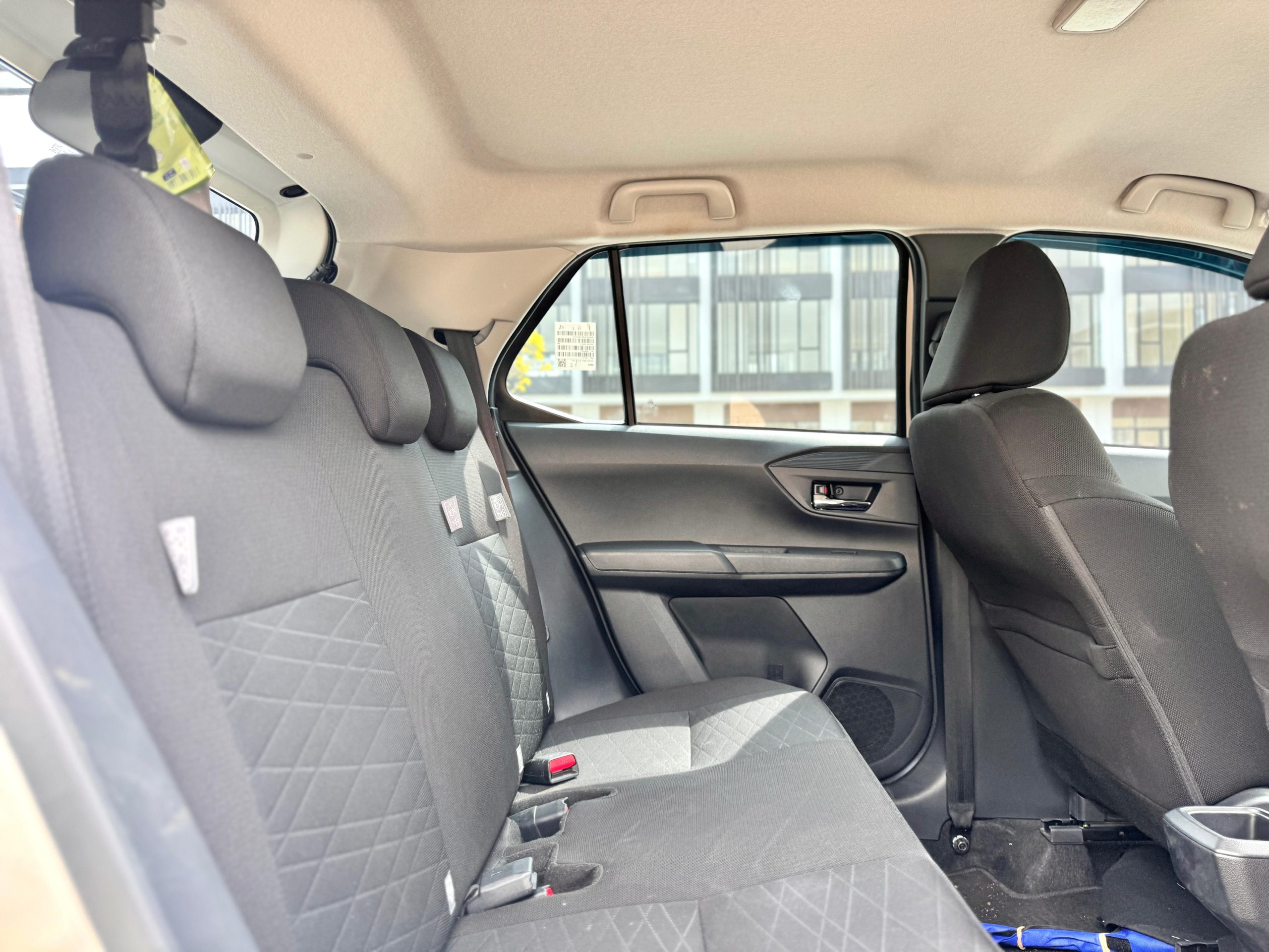 Toyota Agya G CVT. Putih - Gambar 13