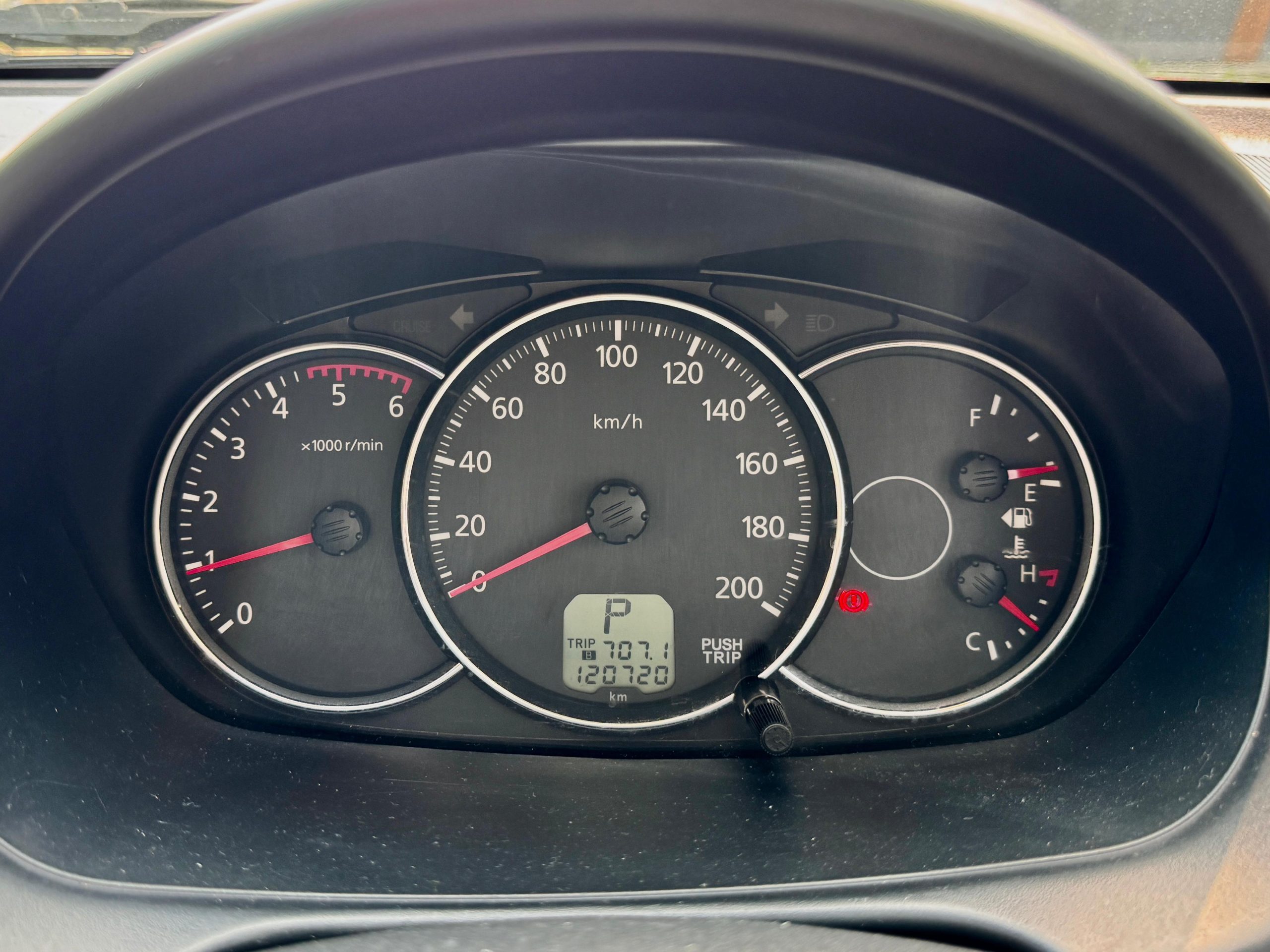 Mitsubishi Pajero Dakar Grey - Gambar 6